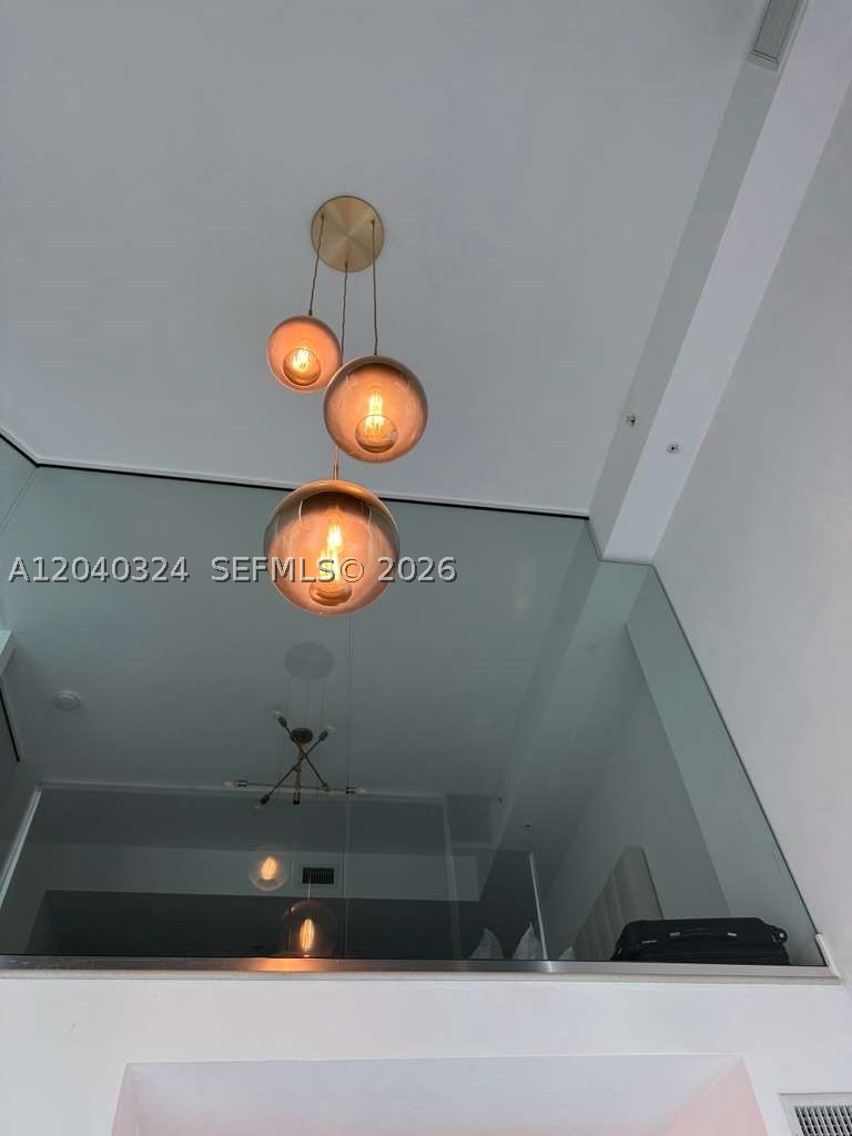 41 SE 5th St #1708 Miami, FL 33131