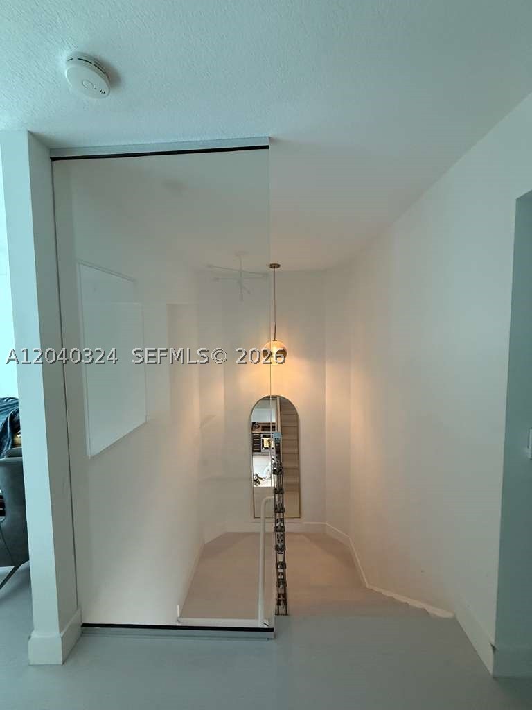41 SE 5th St #1708 Miami, FL 33131