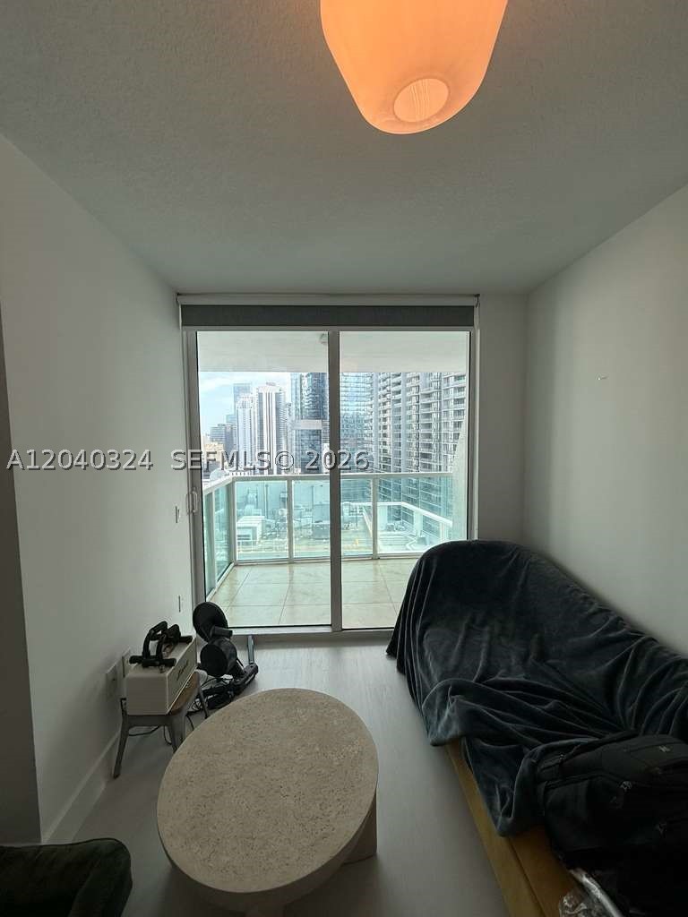 41 SE 5th St #1708 Miami, FL 33131