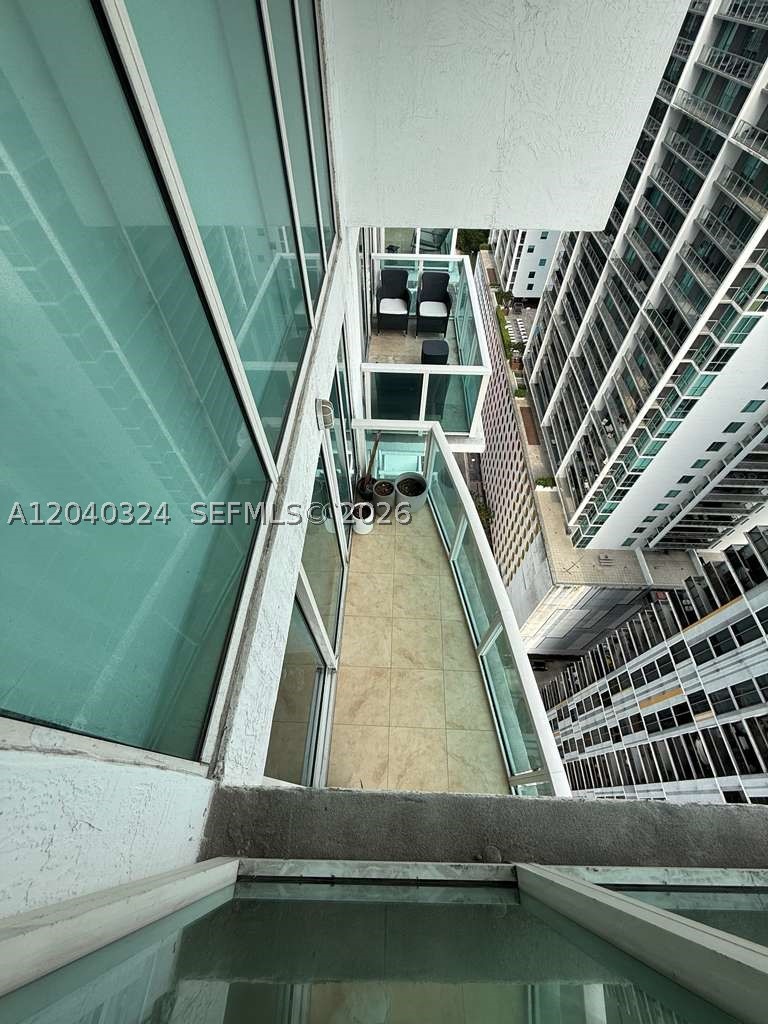 41 SE 5th St #1708 Miami, FL 33131