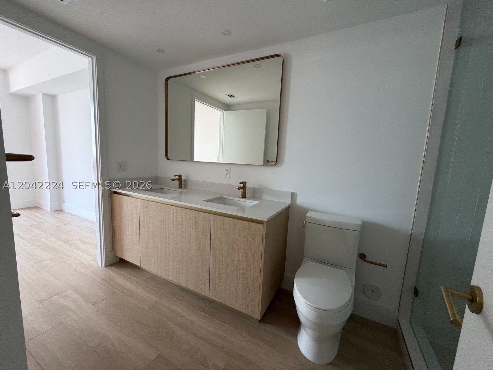 image The Standard Residences Midtown Miami12