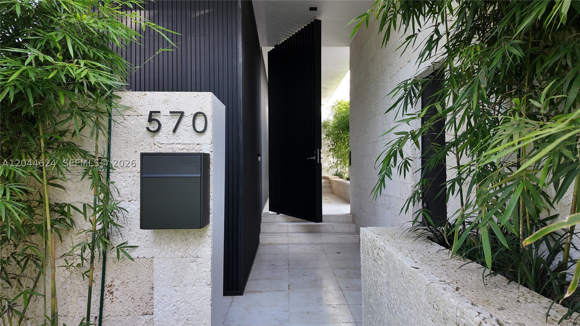 570 S Shore Dr Miami Beach, FL 33141