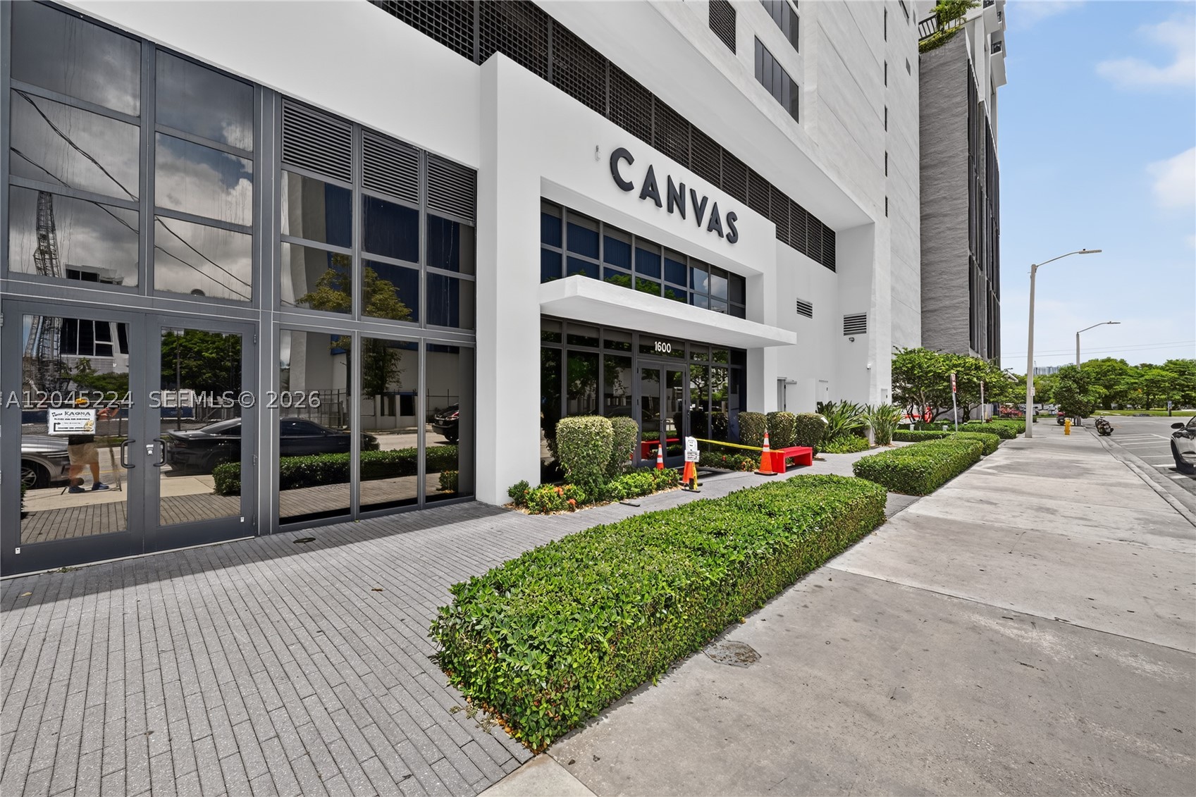 image Canvas1