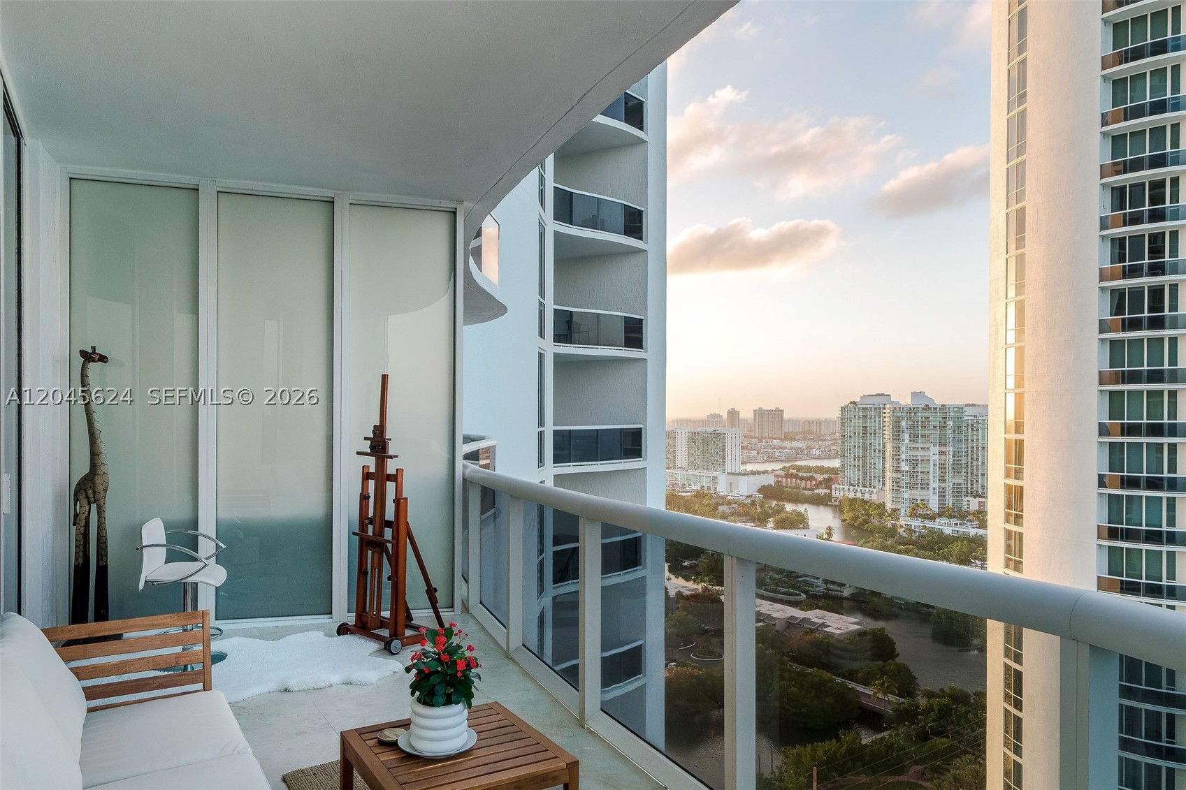 15901 Collins Ave #2502 Sunny Isles Beach, FL 33160