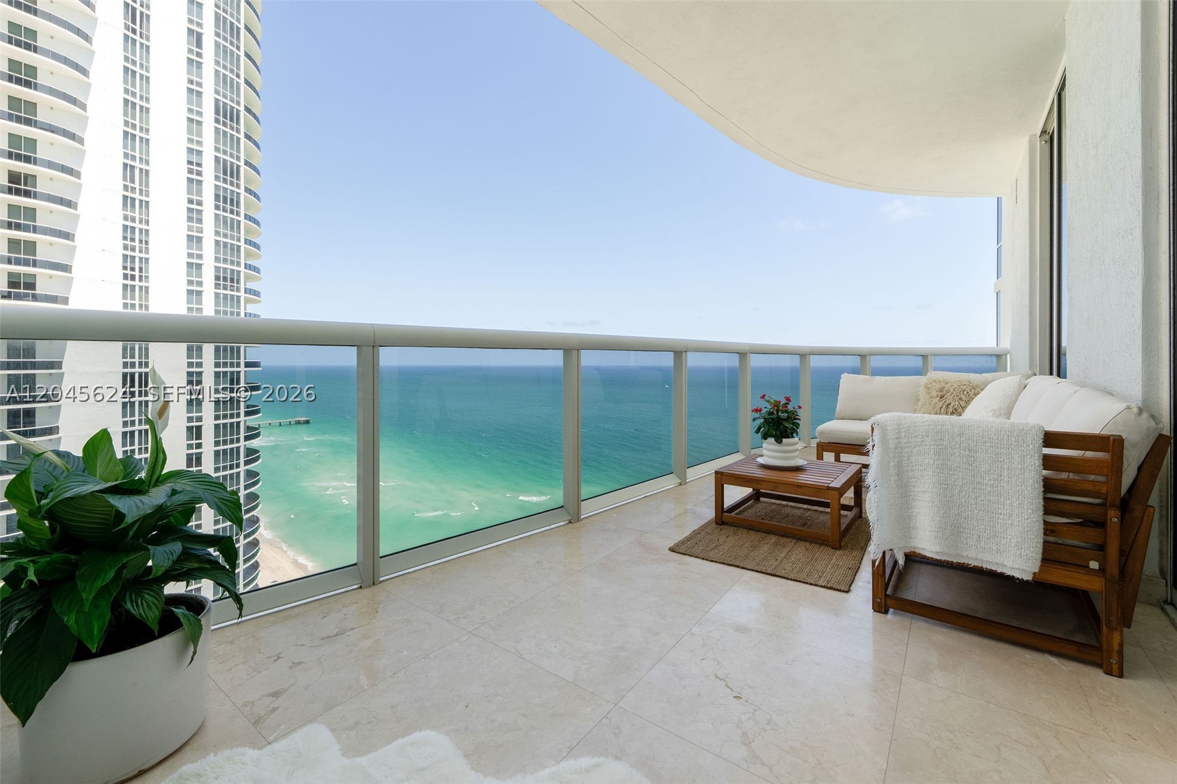 15901 Collins Ave #2502 Sunny Isles Beach, FL 33160