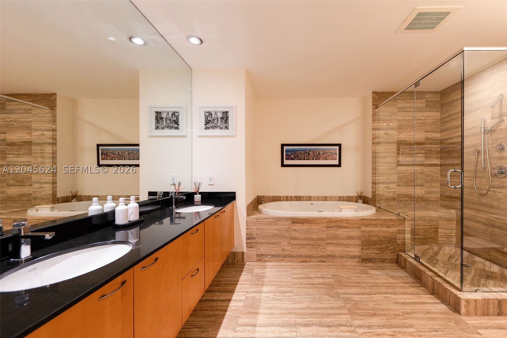 15901 Collins Ave #2502 Sunny Isles Beach, FL 33160
