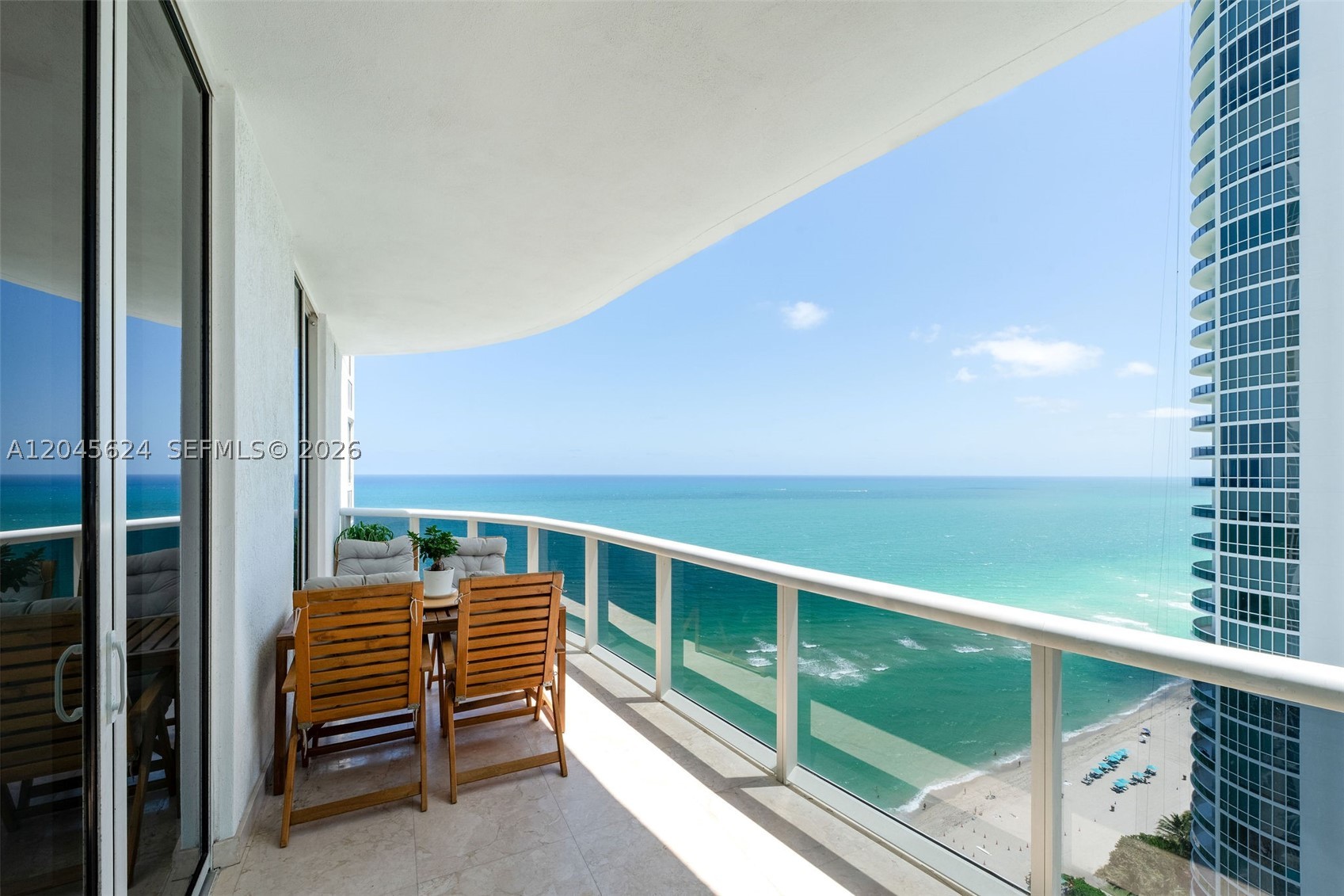 15901 Collins Ave #2502 Sunny Isles Beach, FL 33160