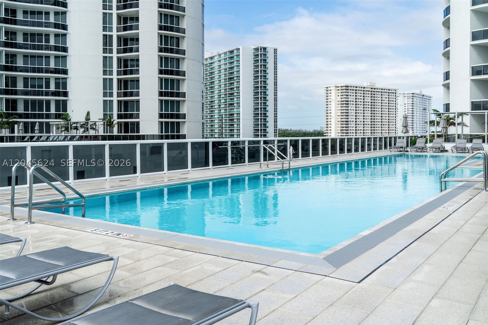15901 Collins Ave #2502 Sunny Isles Beach, FL 33160