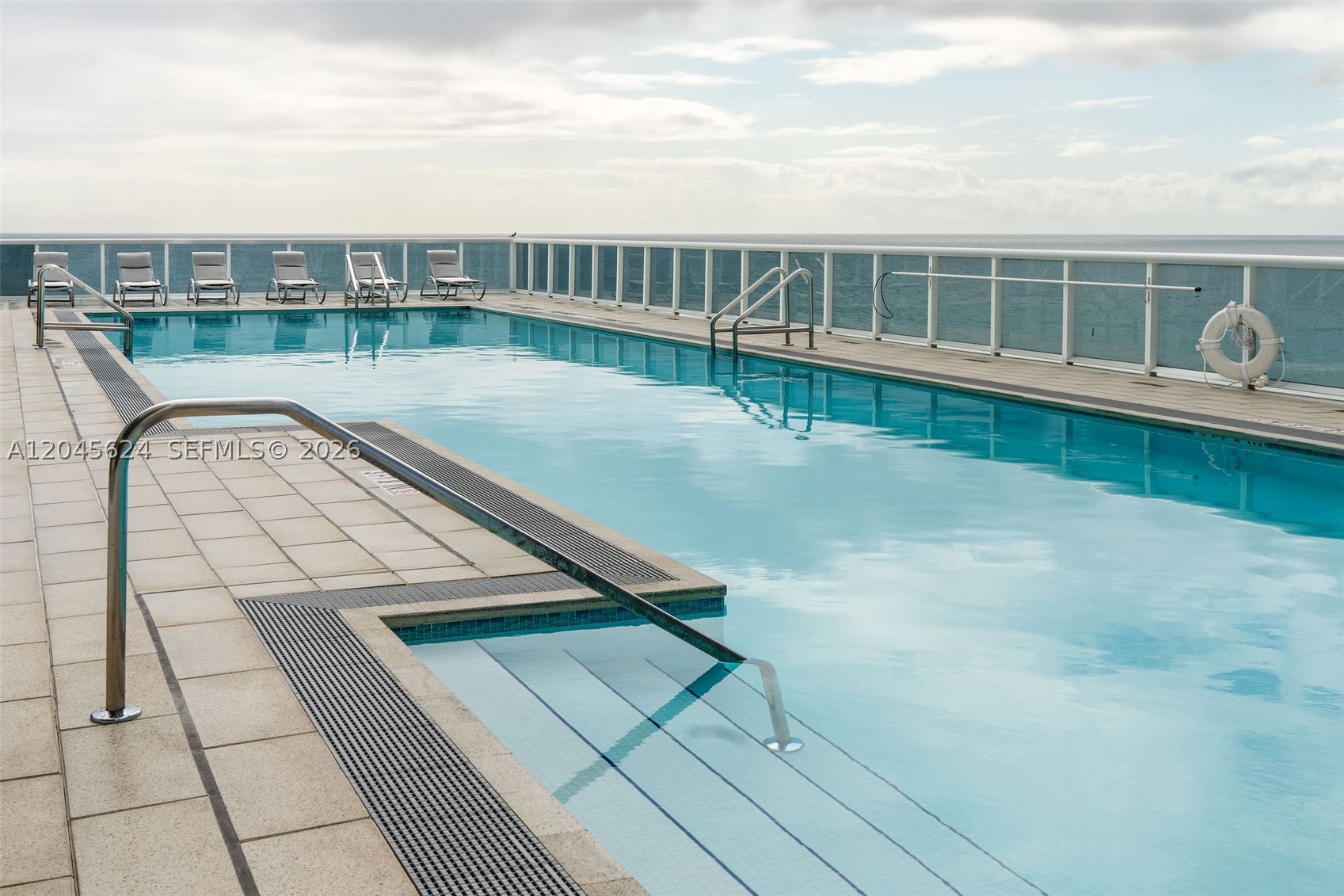 15901 Collins Ave #2502 Sunny Isles Beach, FL 33160