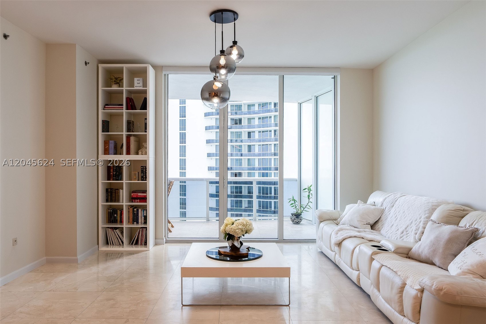 15901 Collins Ave #2502 Sunny Isles Beach, FL 33160