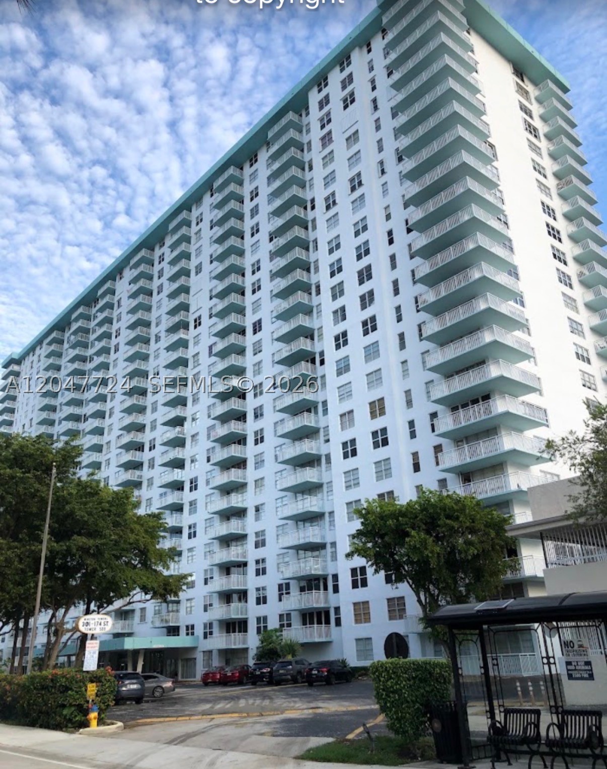 image Winston Towers 5001