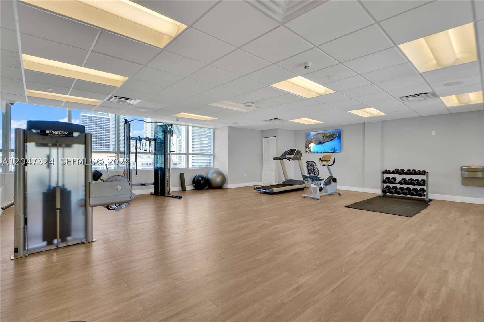 image 26 Edgewater24
