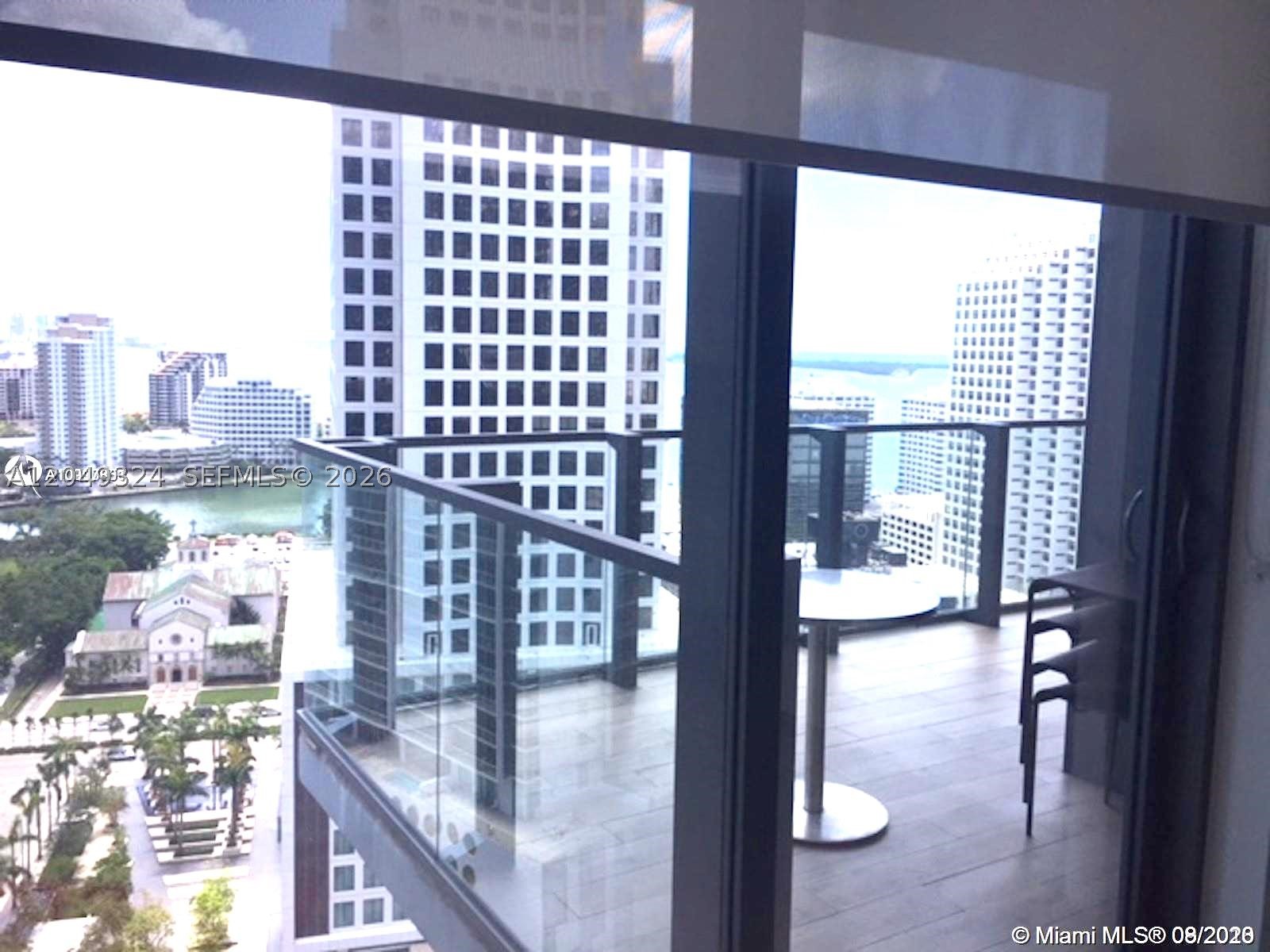 image Reach Brickell City Centre1
