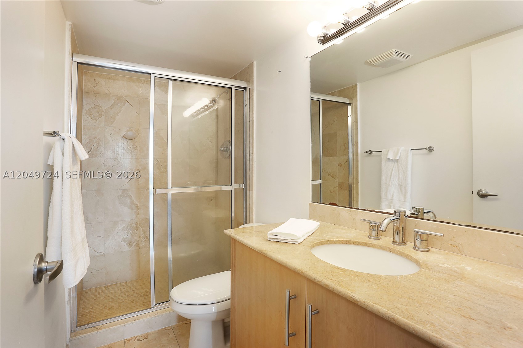 image Harbour House10