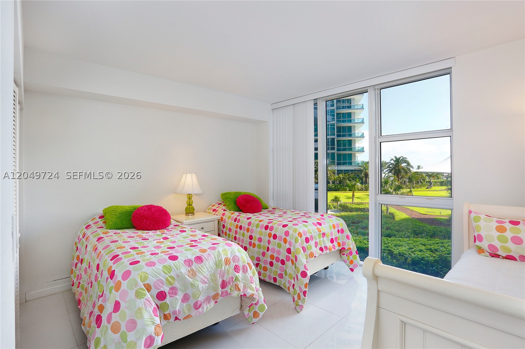 image Harbour House11