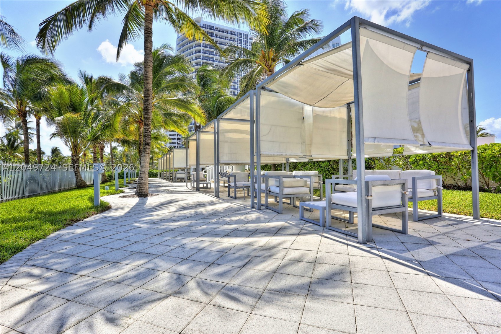 image Harbour House22