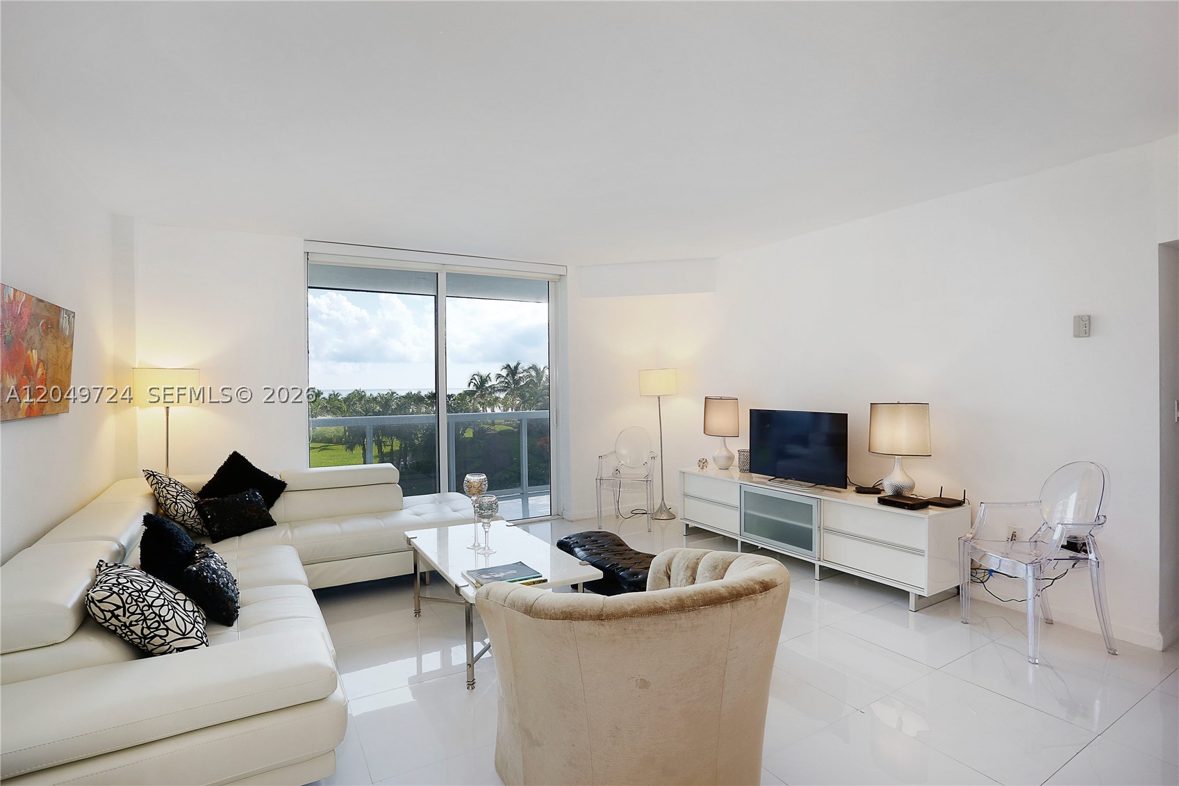 image Harbour House4
