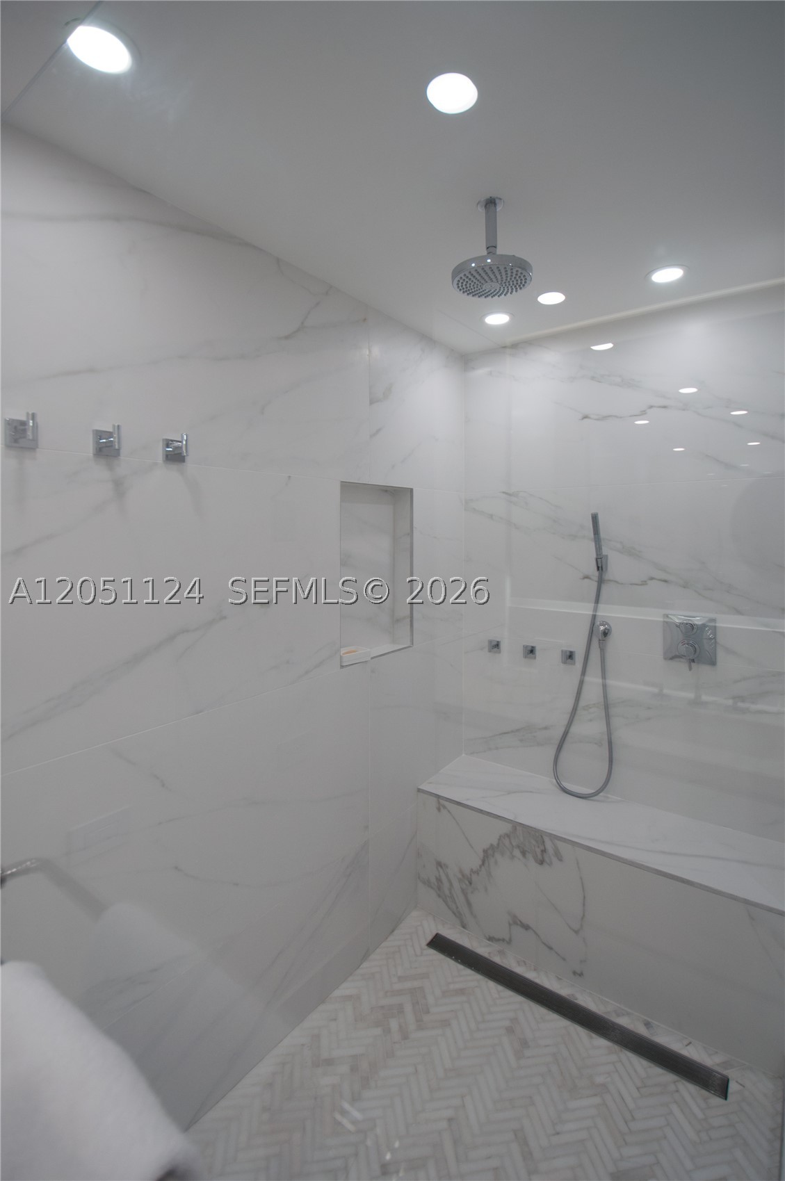 image Towers of Key Biscayne35