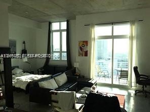 image Loft Downtown I0