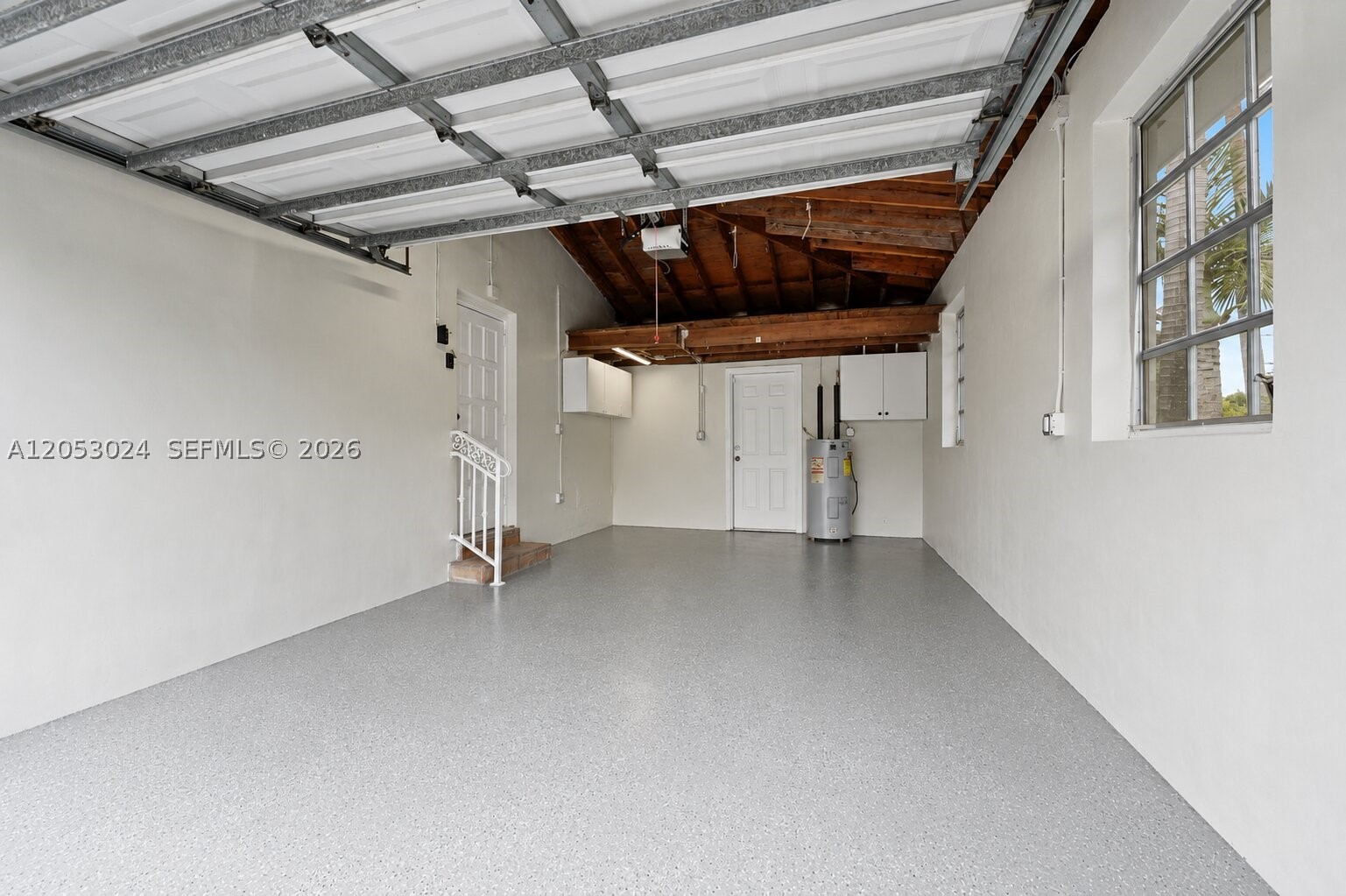 516 Gerona Ave