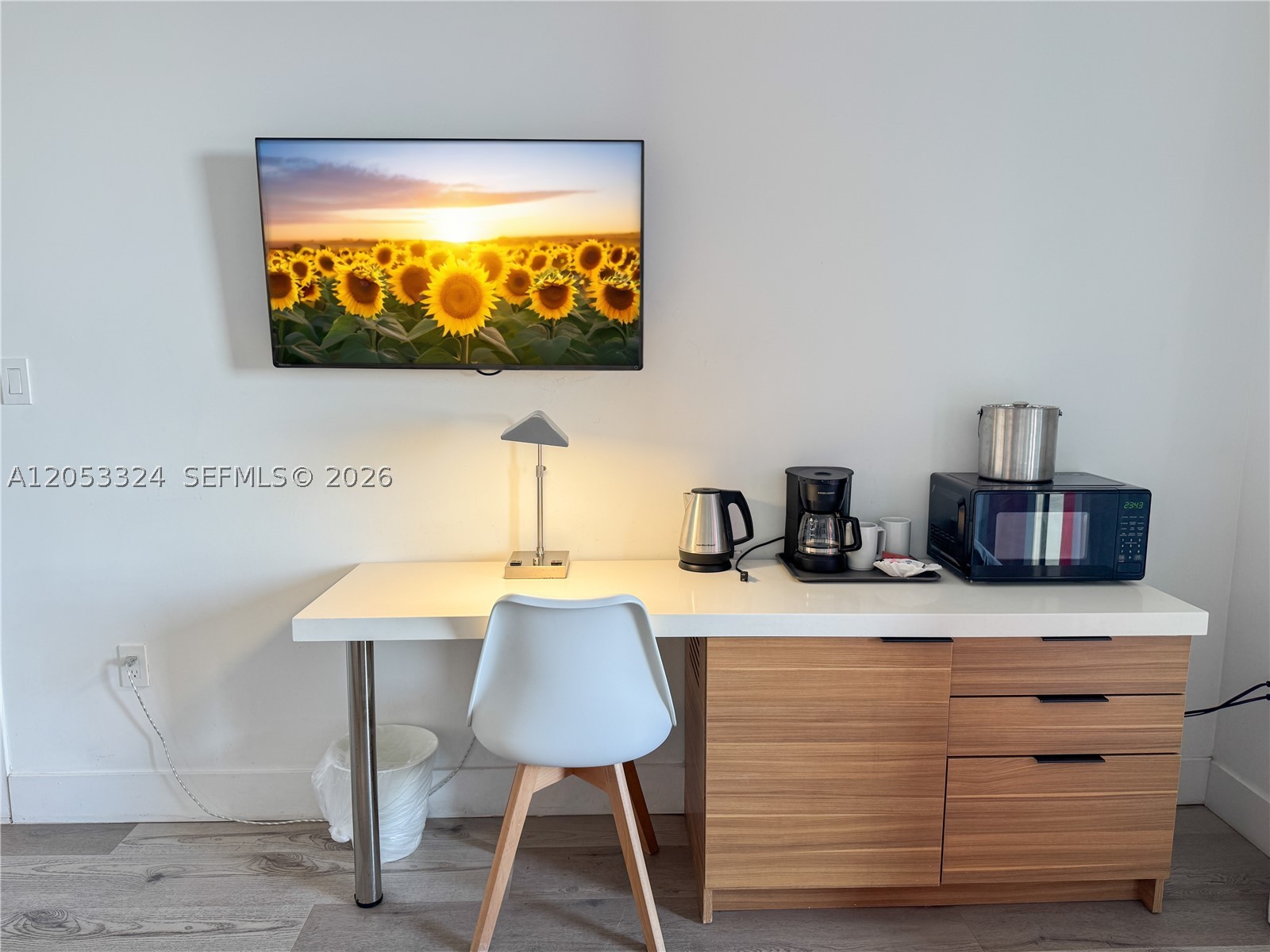 image Beachwalk Condominium16