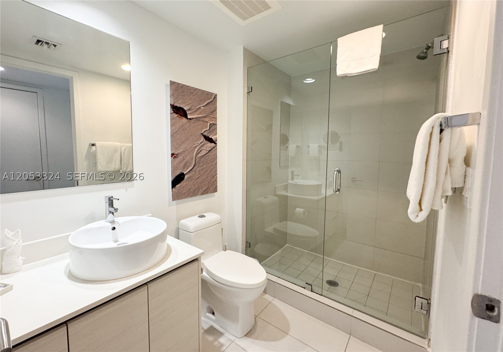 image Beachwalk Condominium27