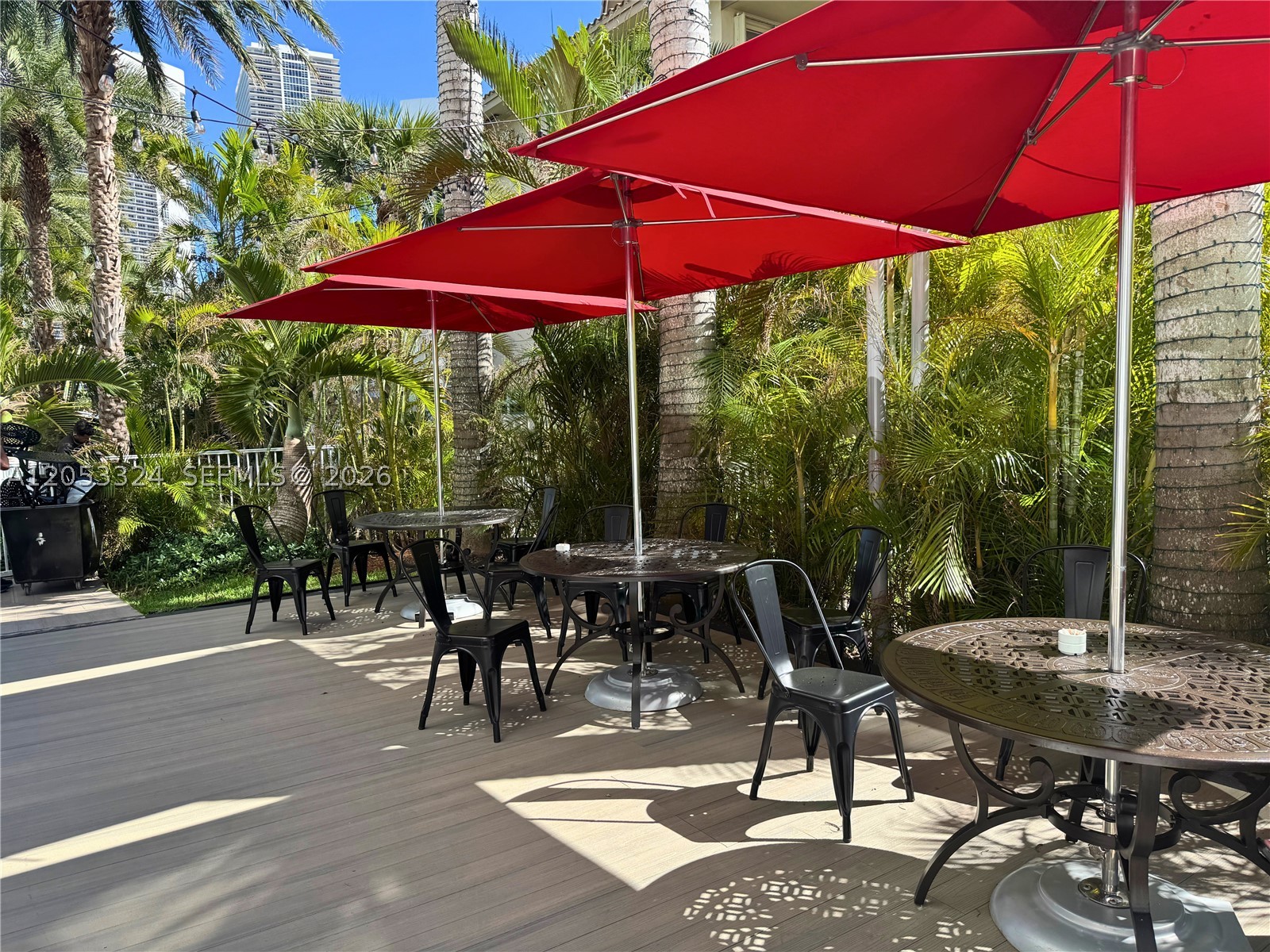 image Beachwalk Condominium37