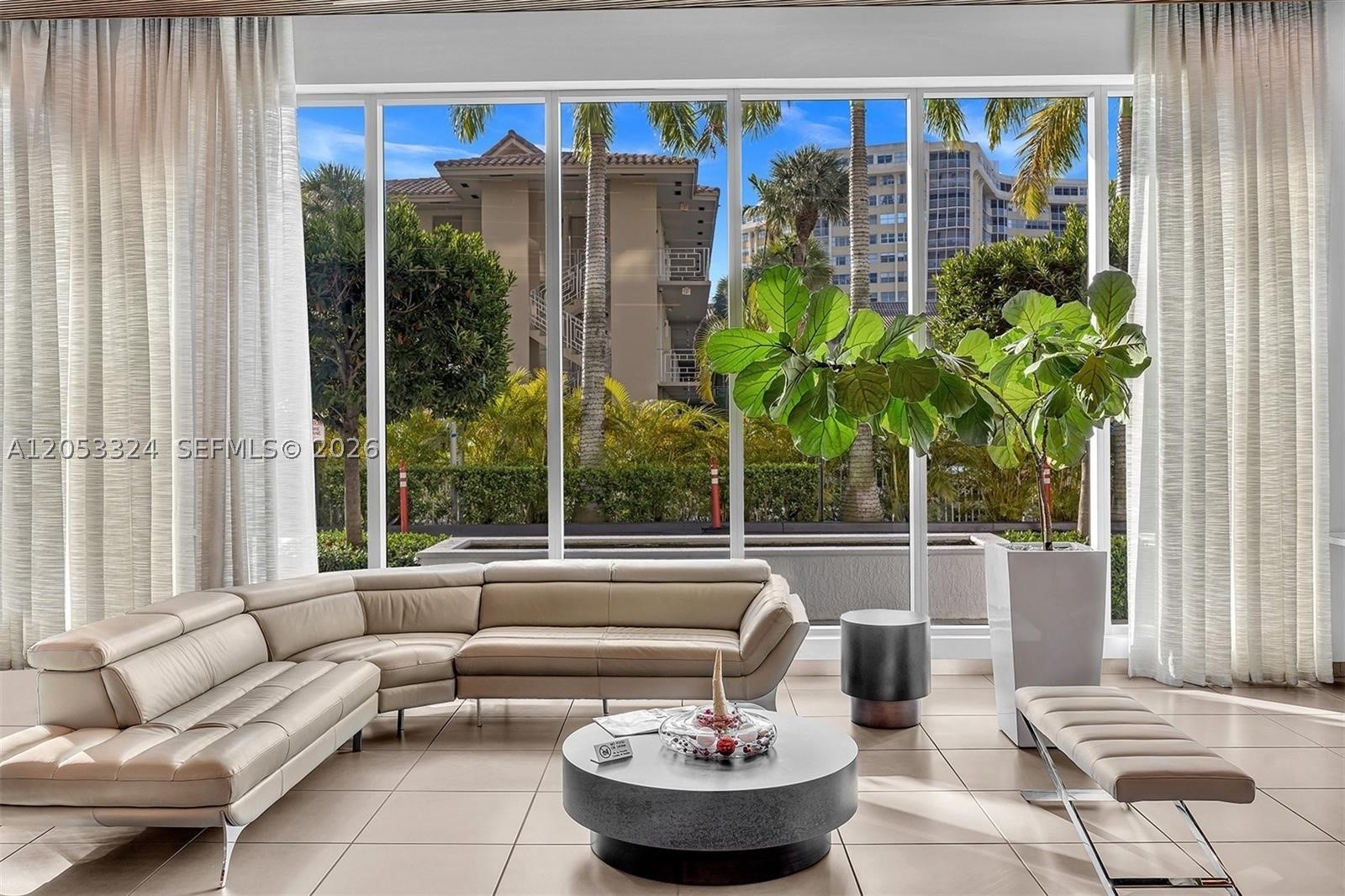 image Beachwalk Condominium42