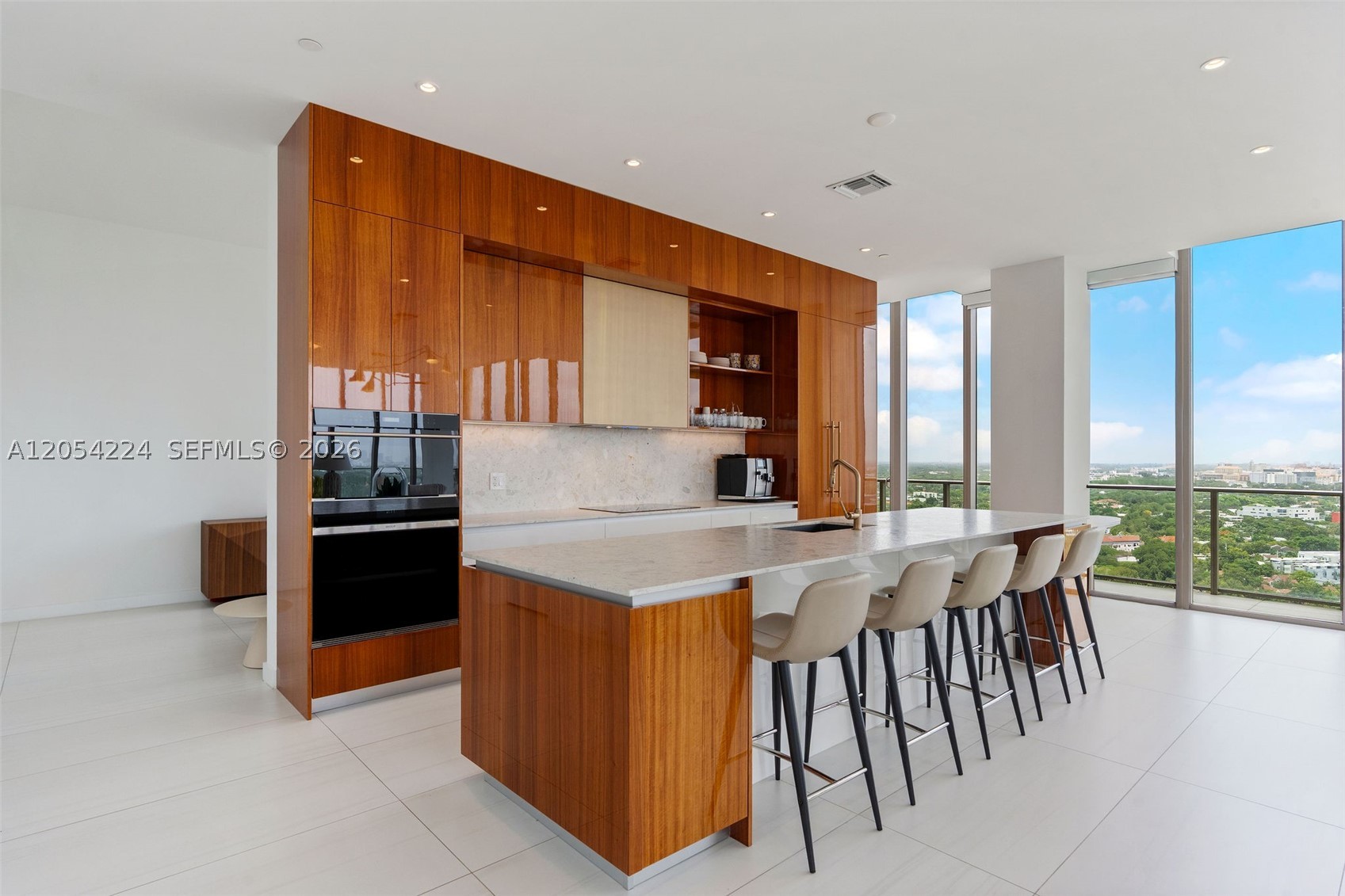 2678 Tigertail Ave #PH1 Miami, FL 33133