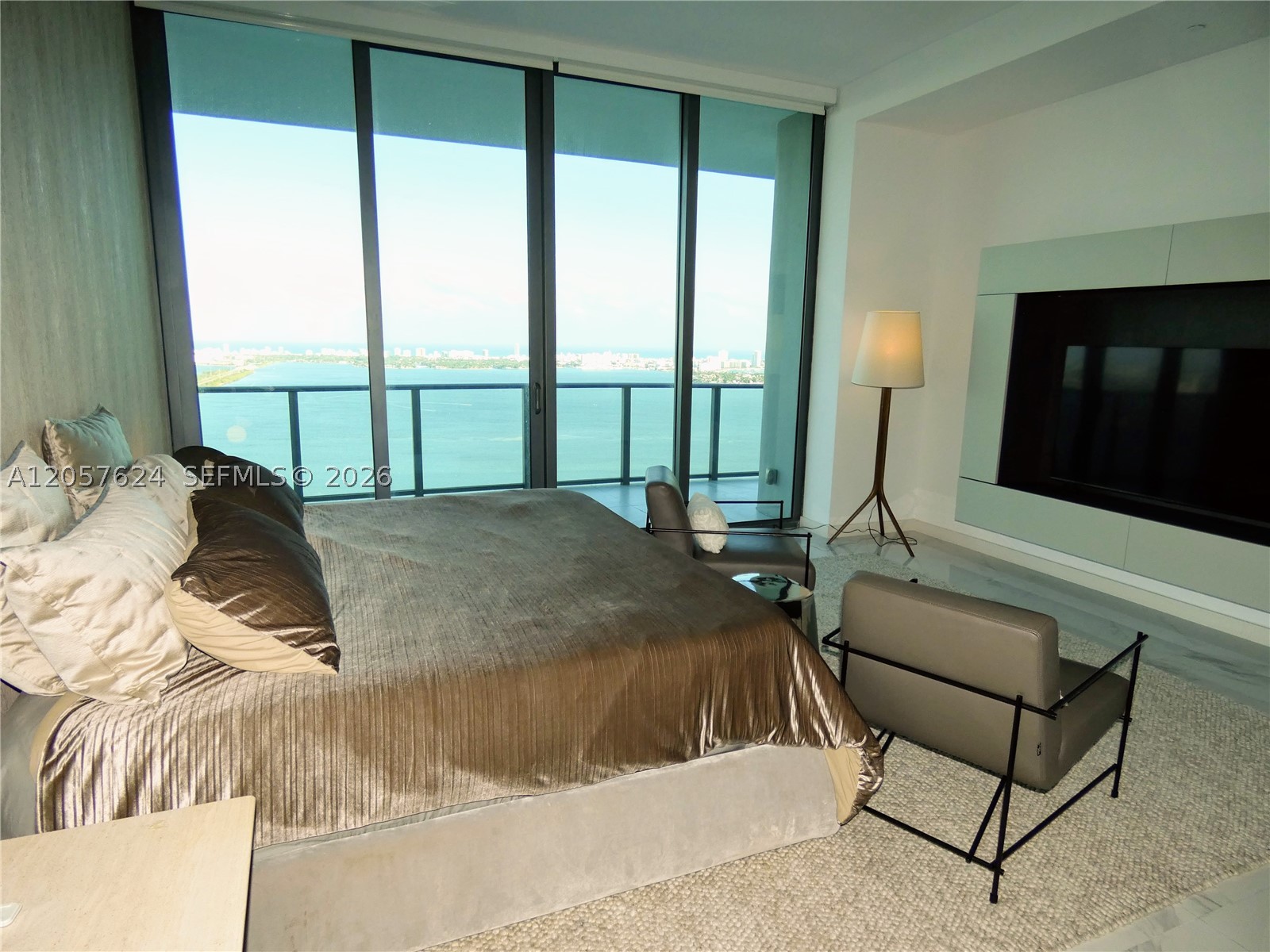3131 NE 7th Ave #PH4901 Miami, FL 33137