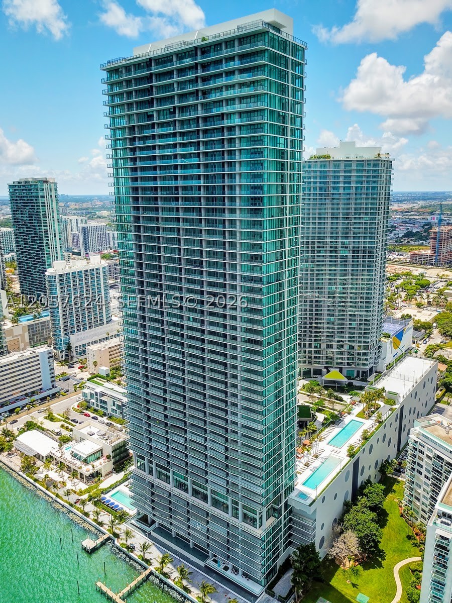 3131 NE 7th Ave #PH4901 Miami, FL 33137