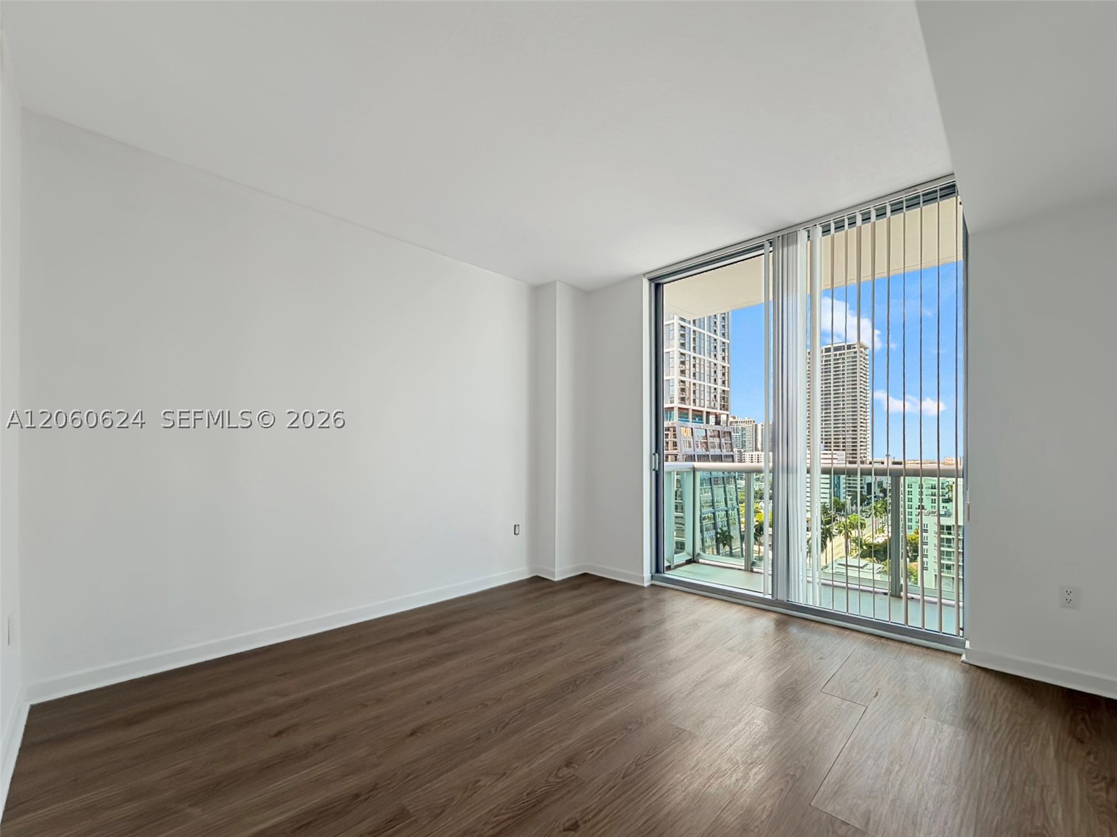 image Gallery Art Condos9