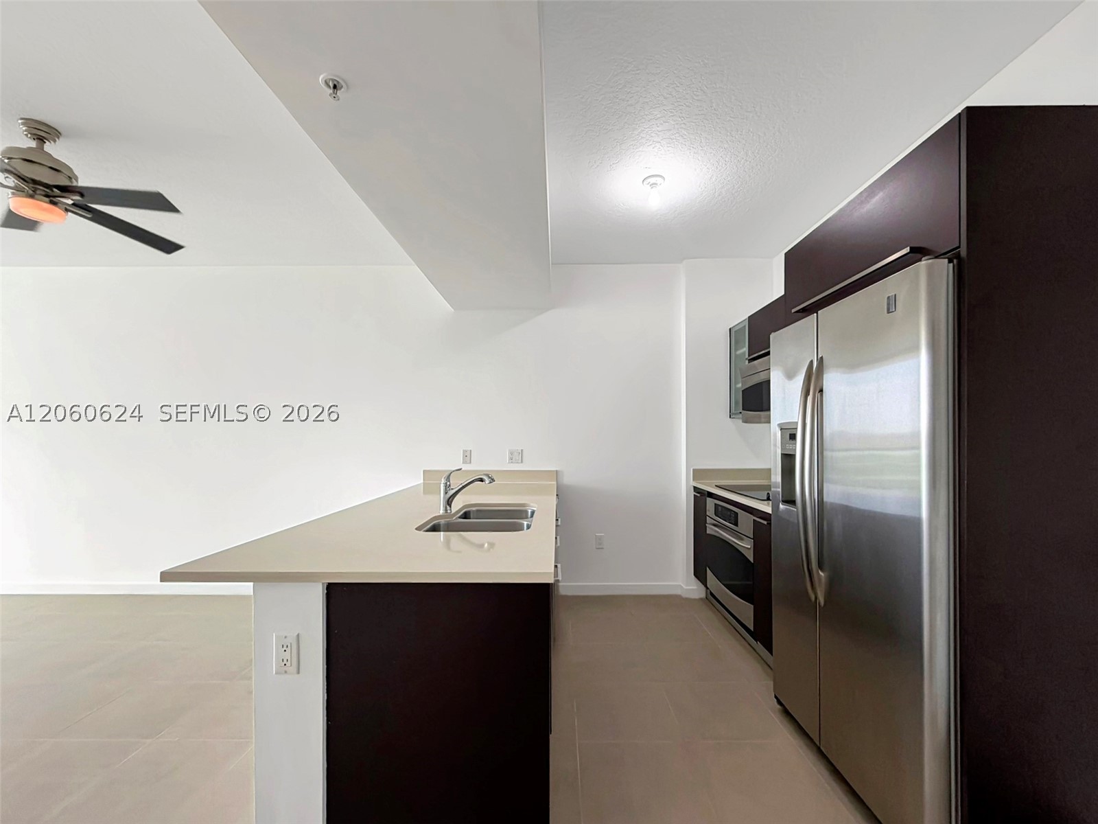 image Gallery Art Condos7