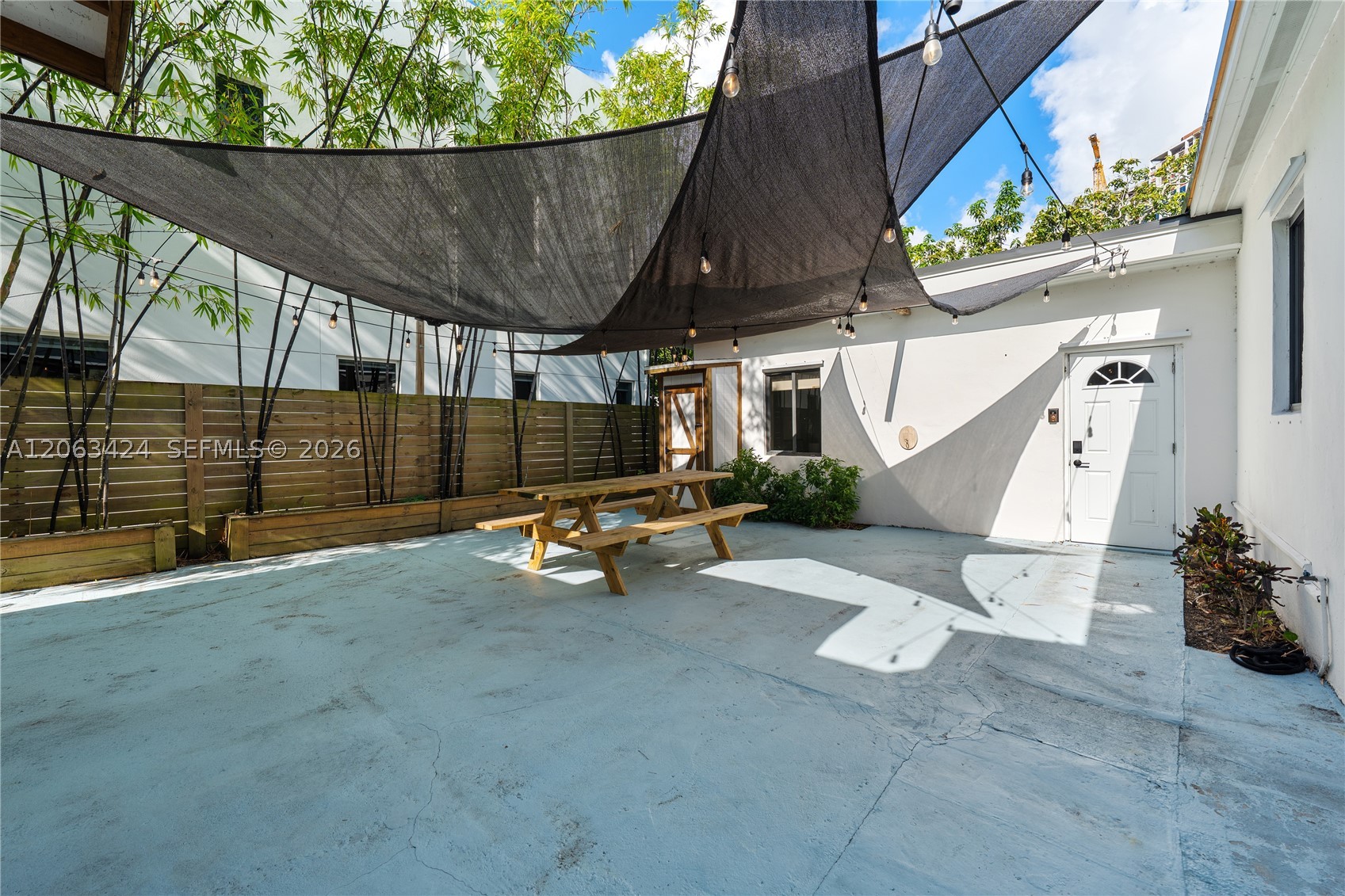 3134 Carter St Miami, FL 33133