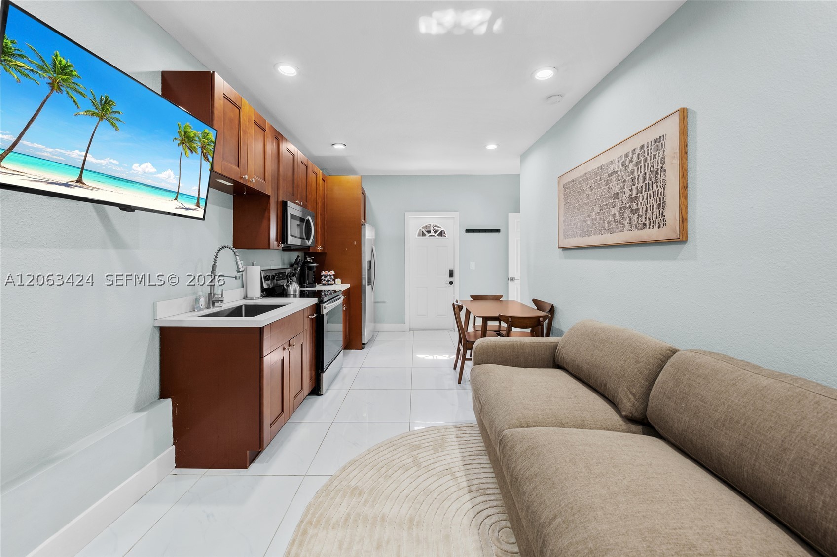 3134 Carter St Miami, FL 33133