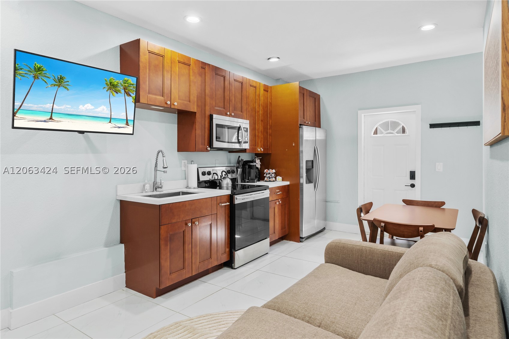 3134 Carter St Miami, FL 33133
