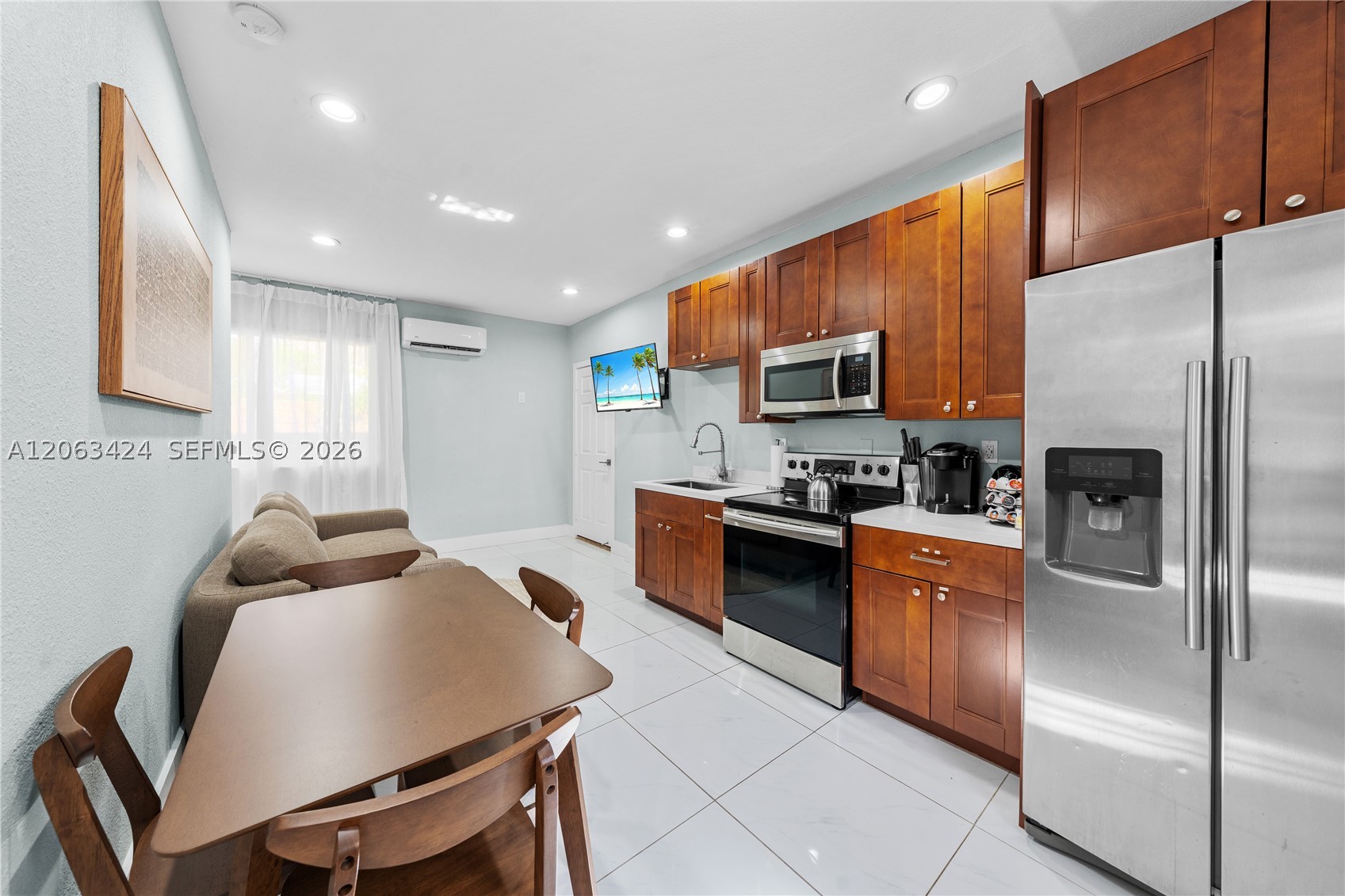 3134 Carter St Miami, FL 33133