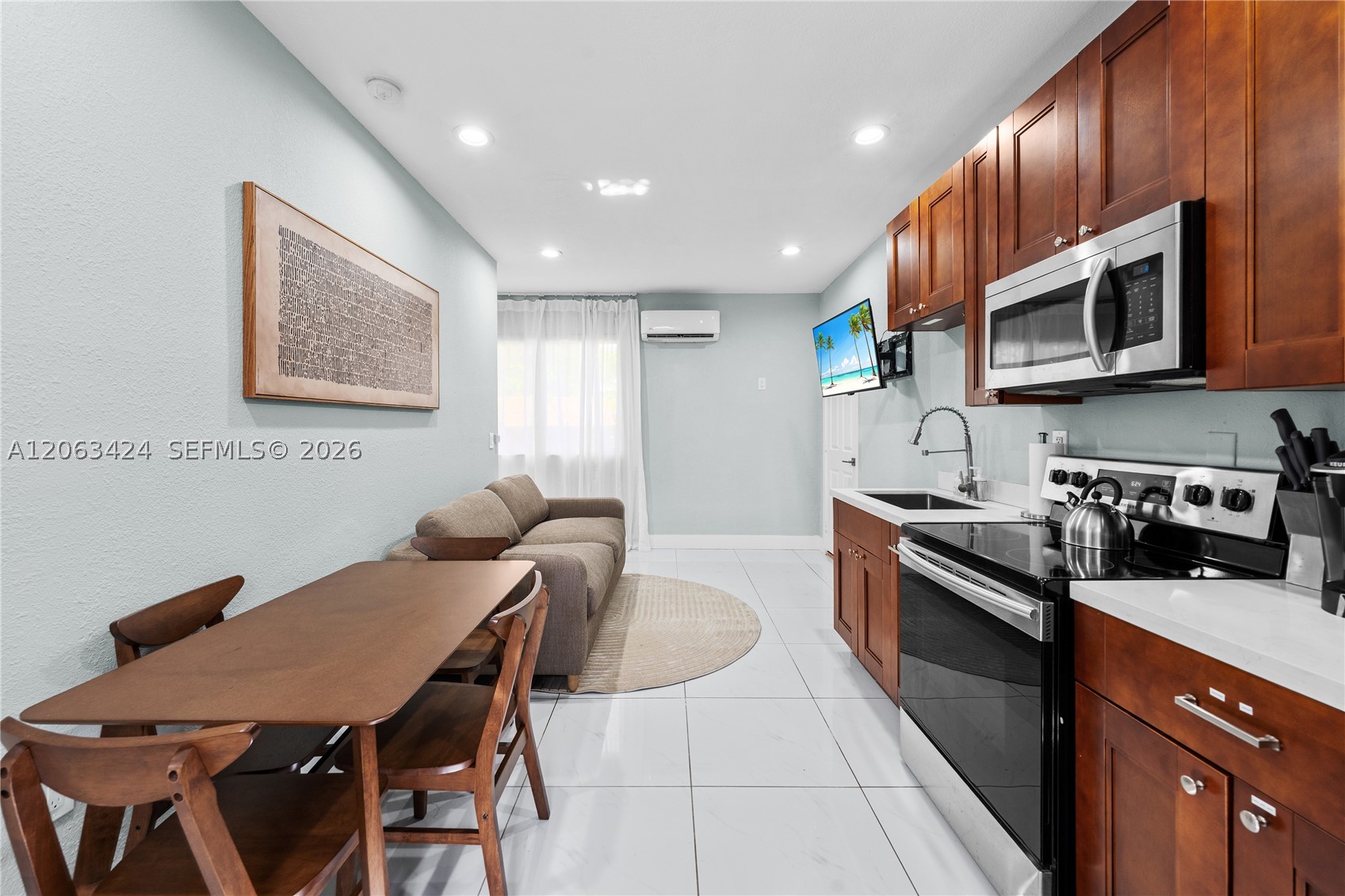 3134 Carter St Miami, FL 33133