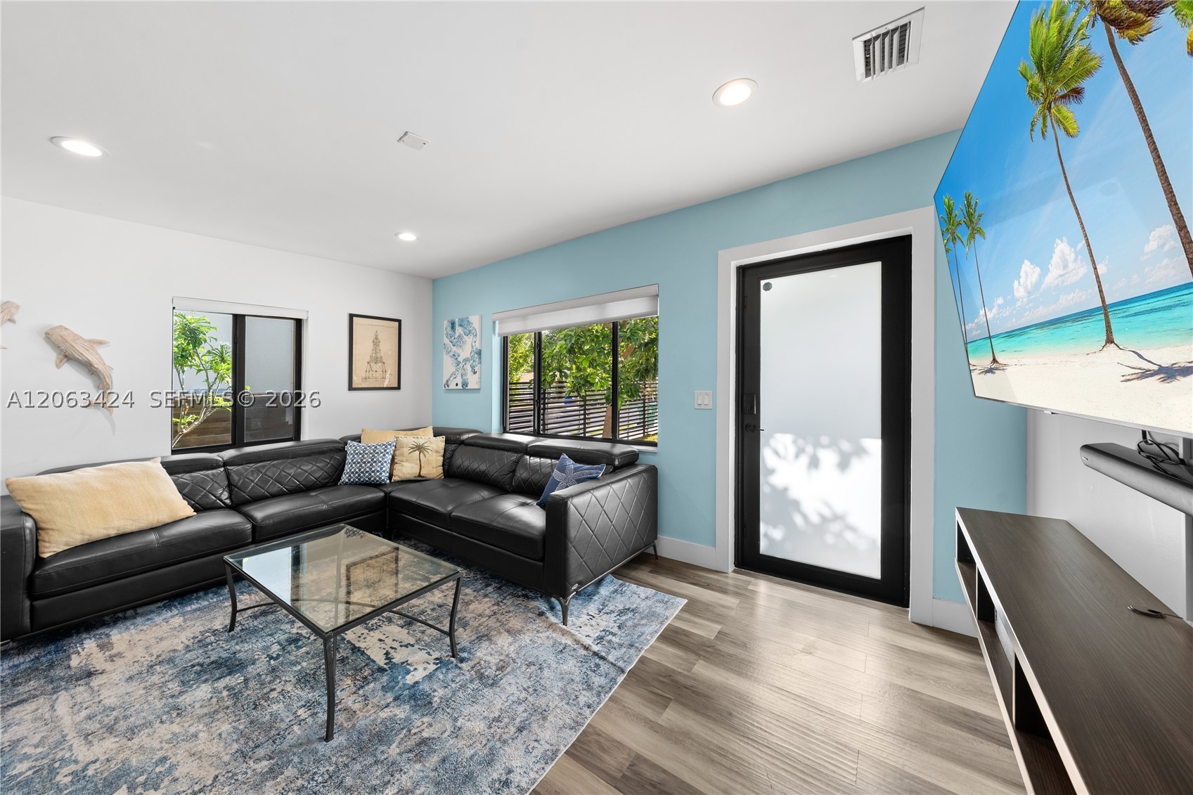 3134 Carter St Miami, FL 33133