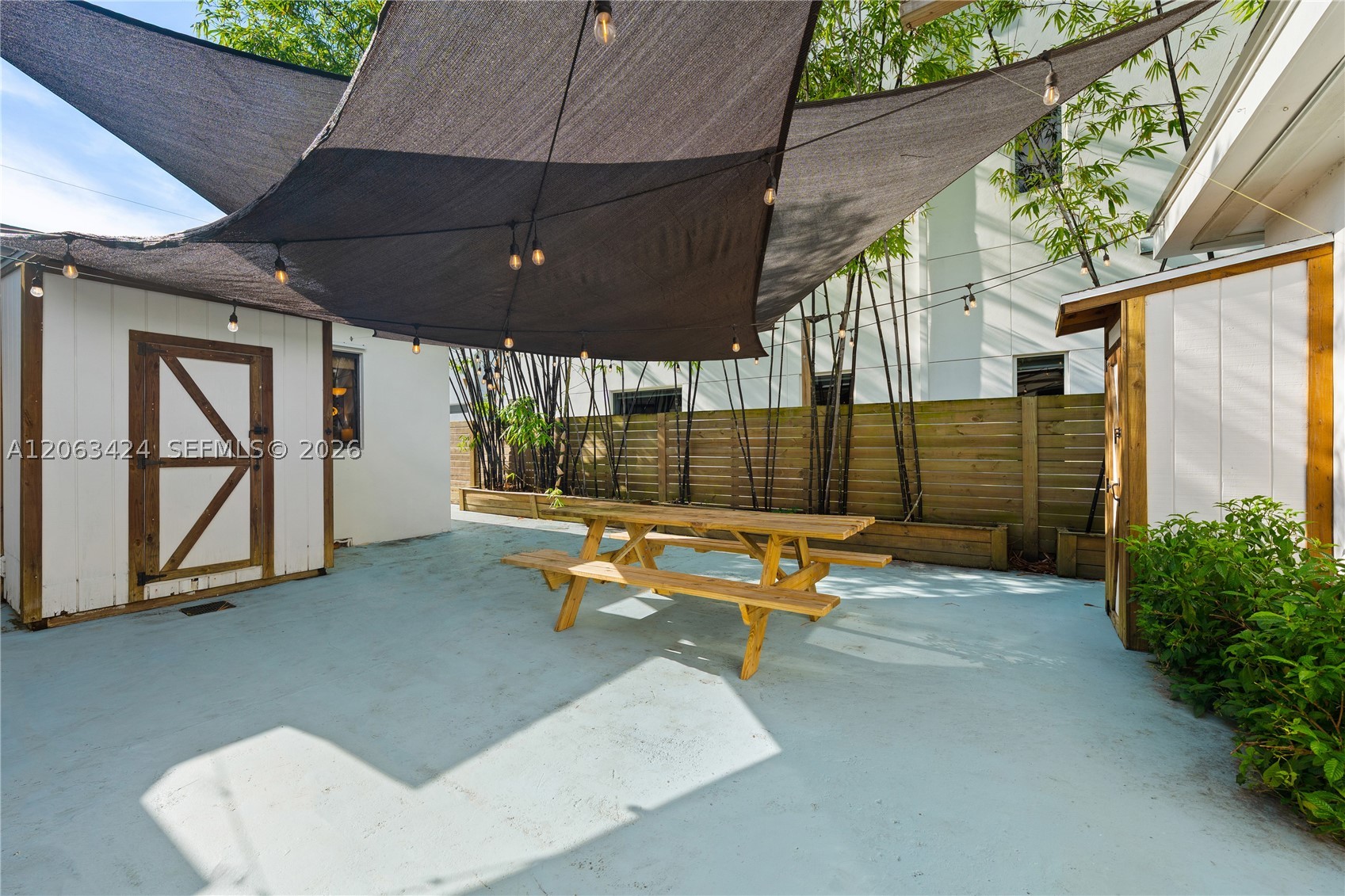 3134 Carter St Miami, FL 33133