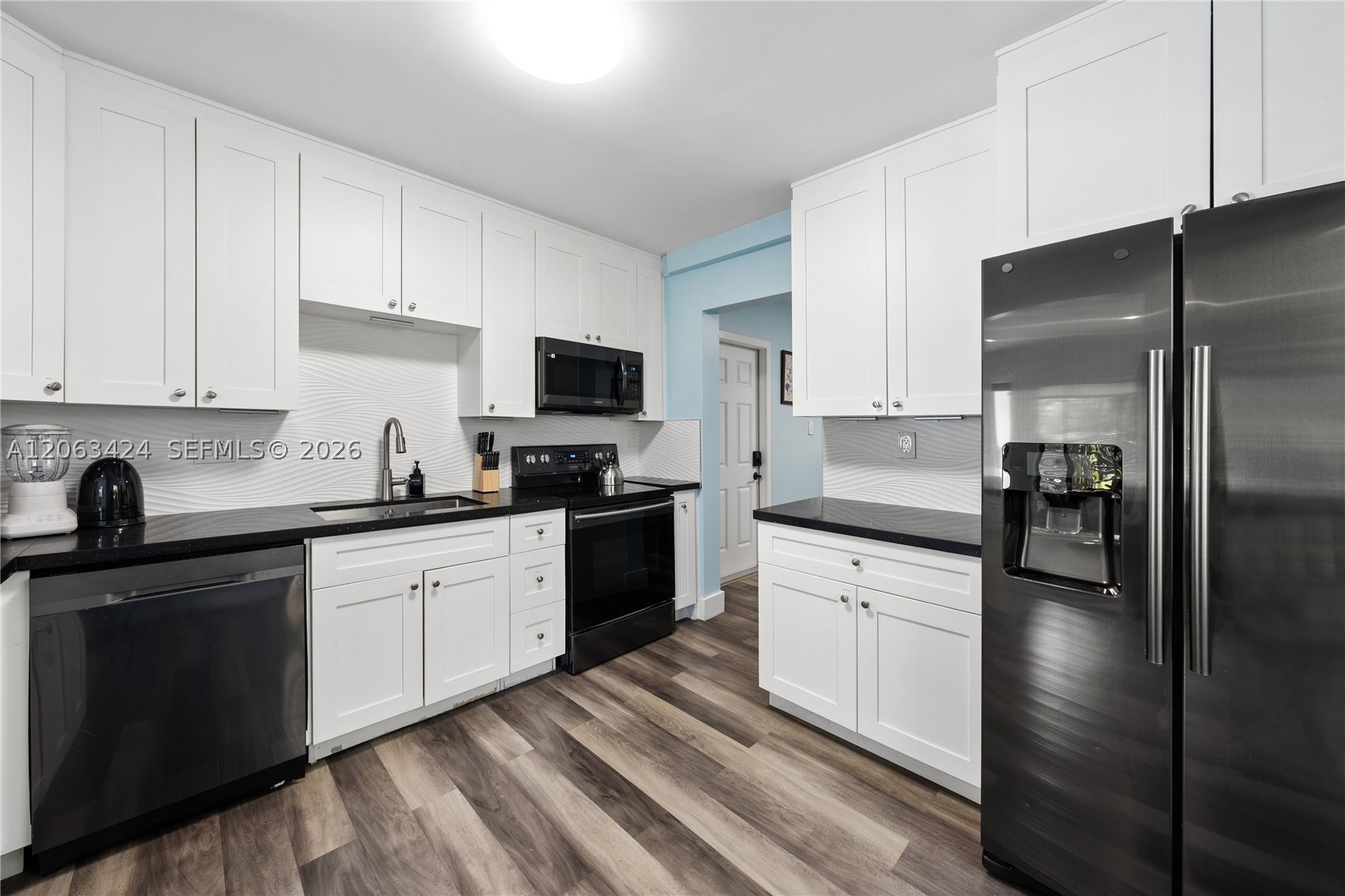 3134 Carter St Miami, FL 33133