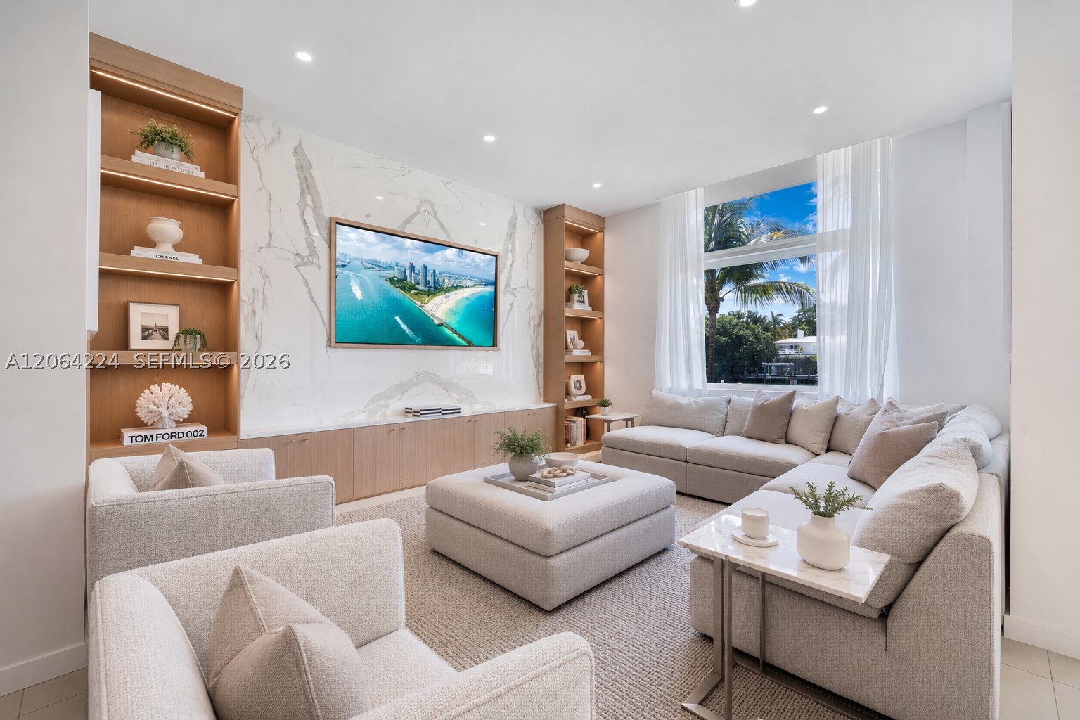 6203 Laguna Path N Miami Beach, FL 33141