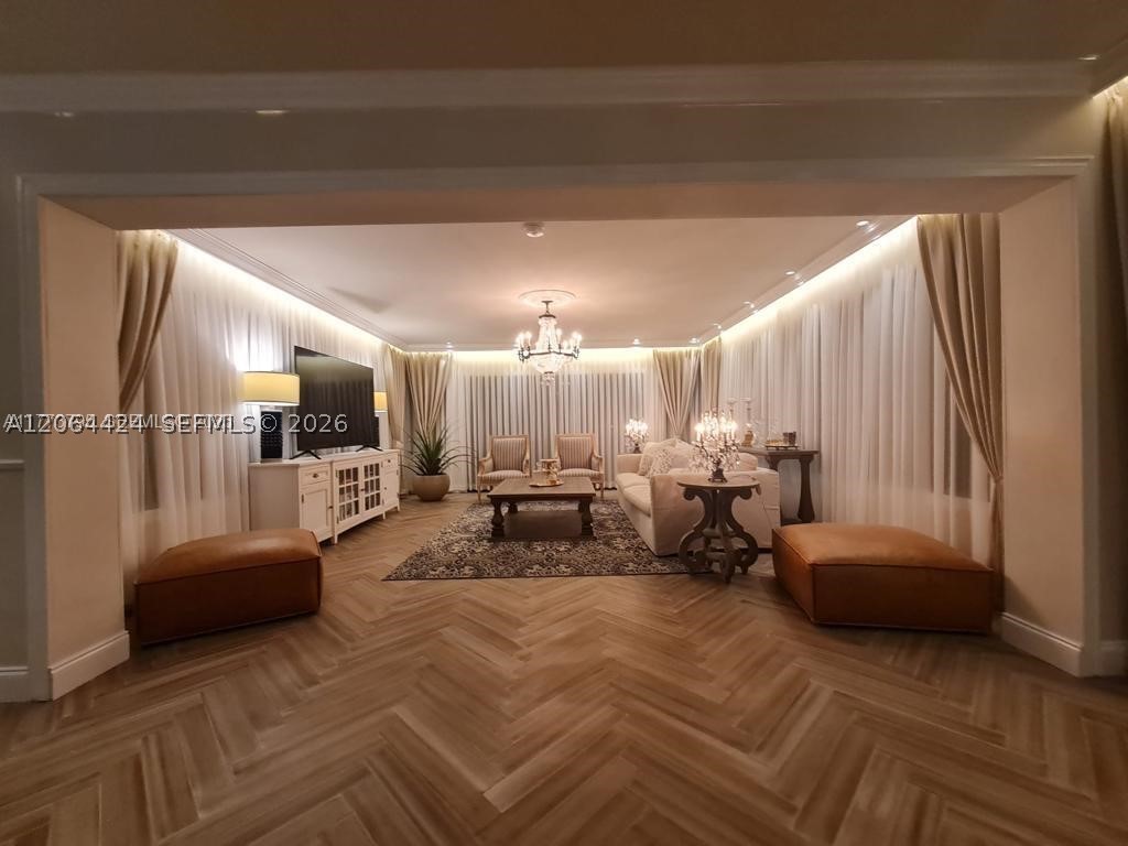 1625 Daytonia Rd Miami Beach, FL 33141