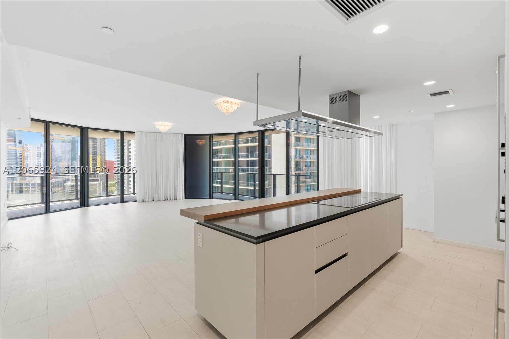 image Brickell Flatiron12