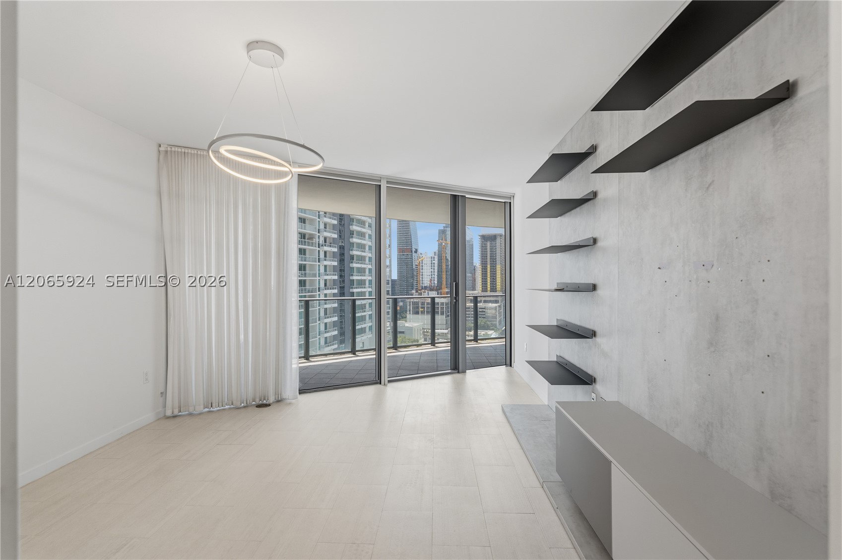image Brickell Flatiron22
