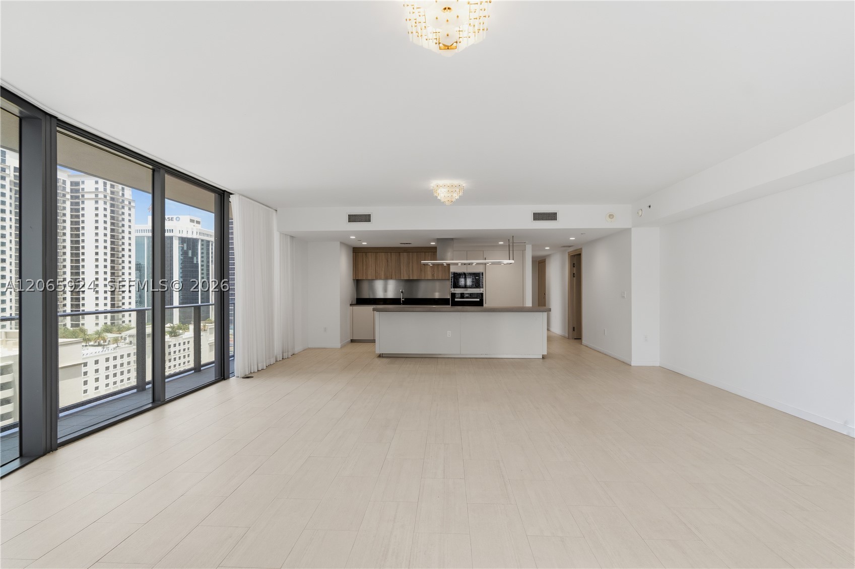 image Brickell Flatiron23