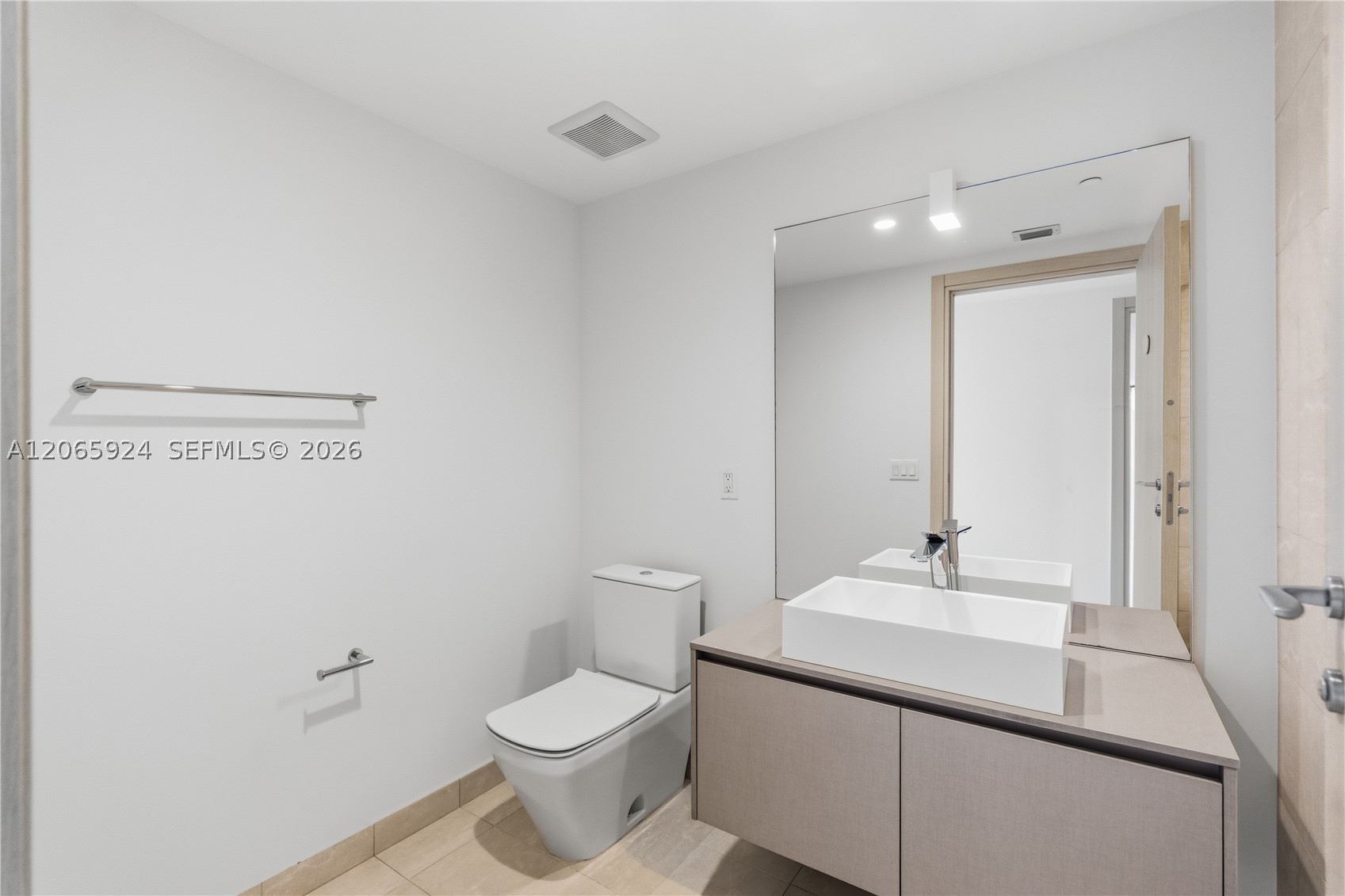 image Brickell Flatiron26