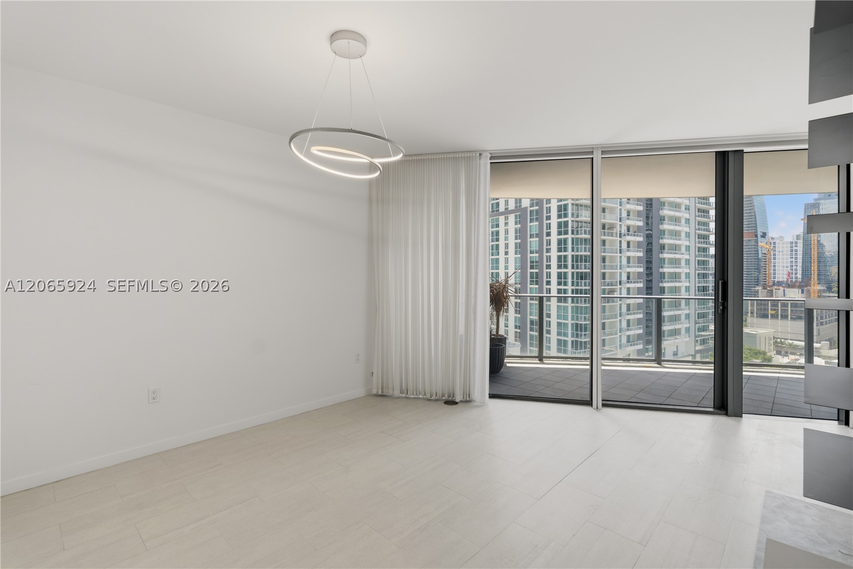 image Brickell Flatiron7