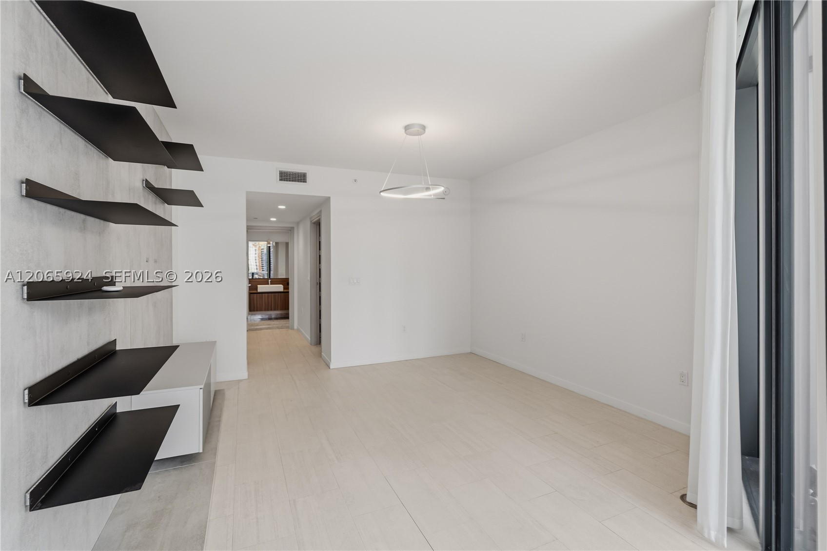 image Brickell Flatiron8