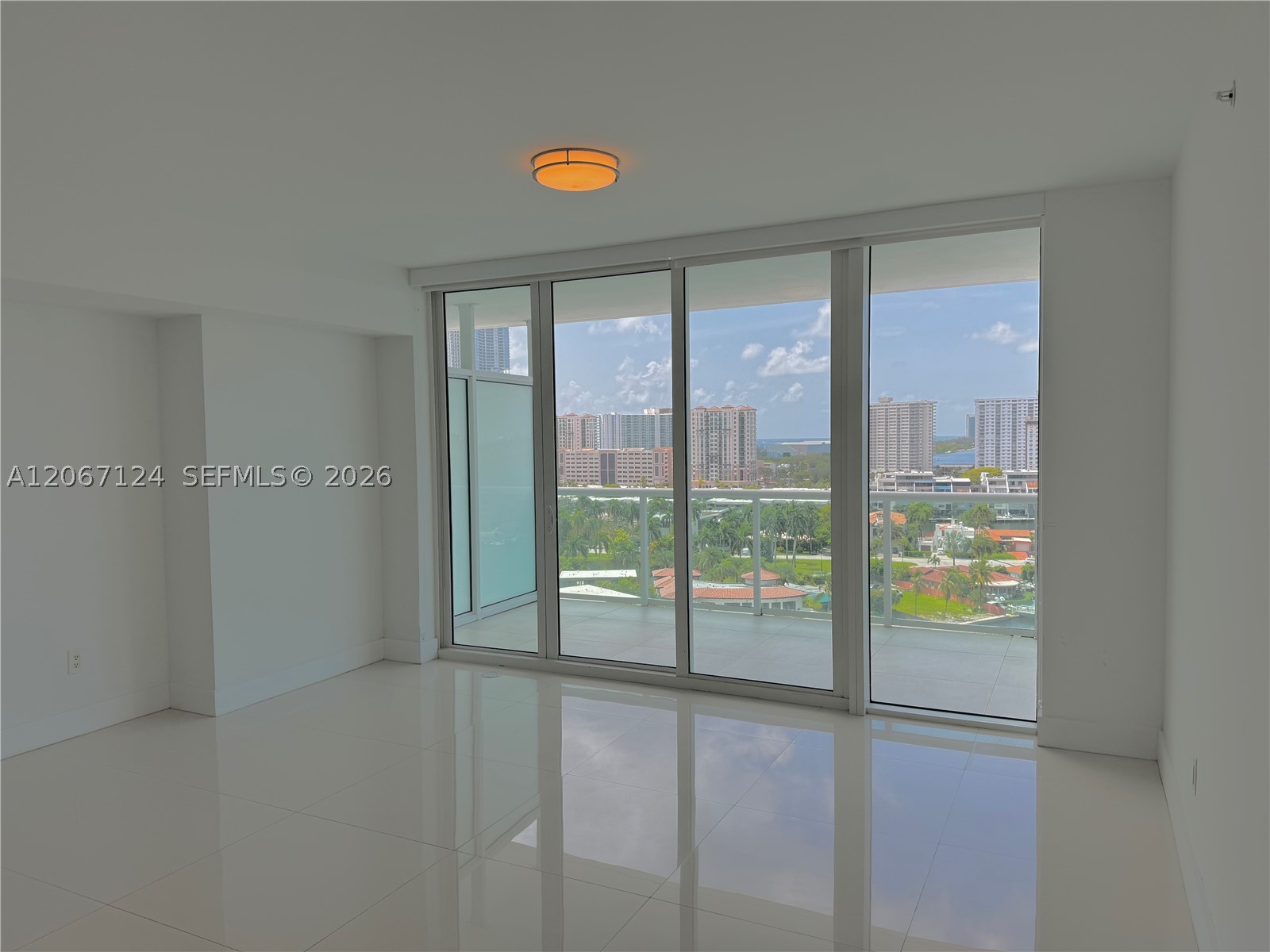 image 400 Sunny Isles11